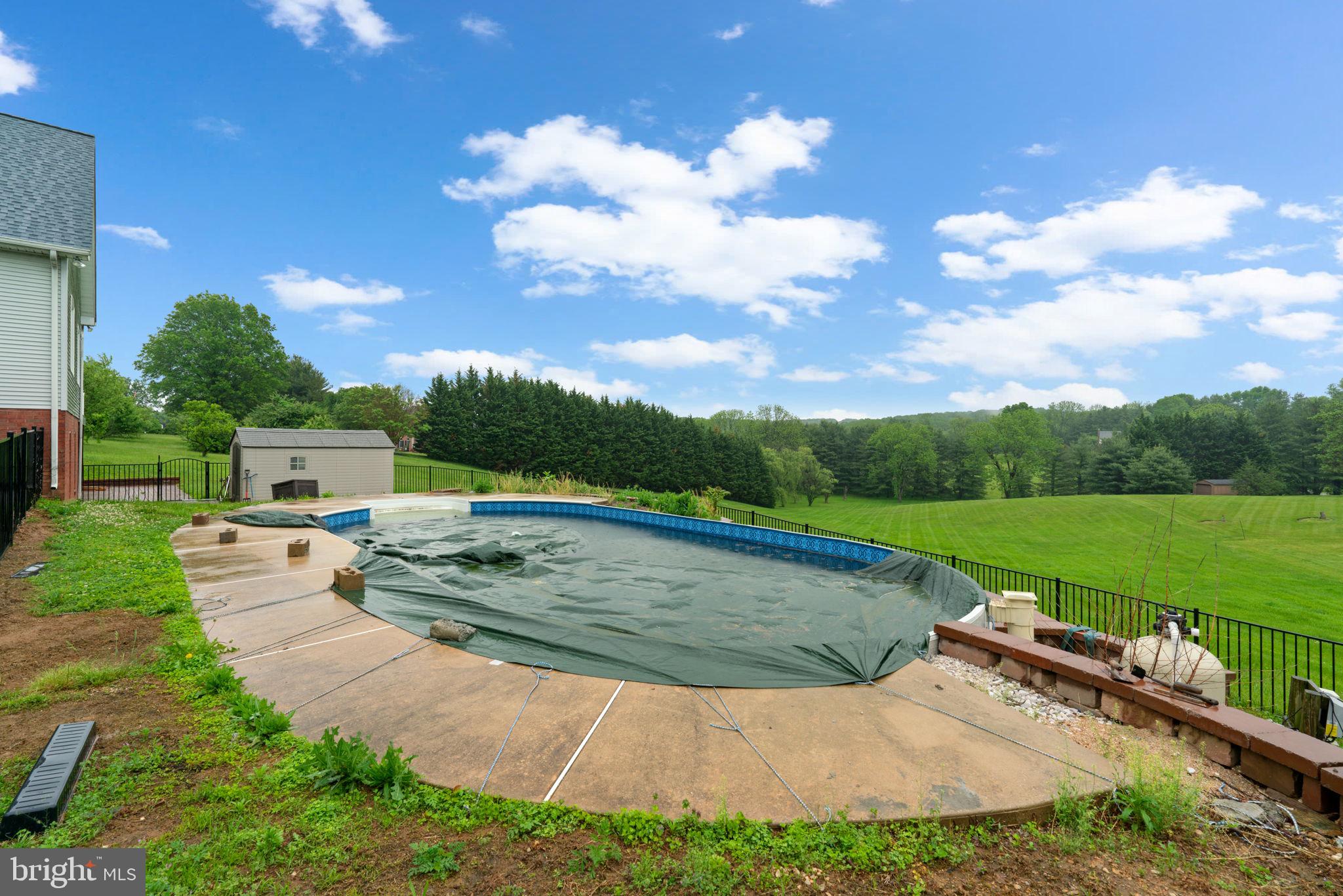 JARRETTSVILLE - Residential