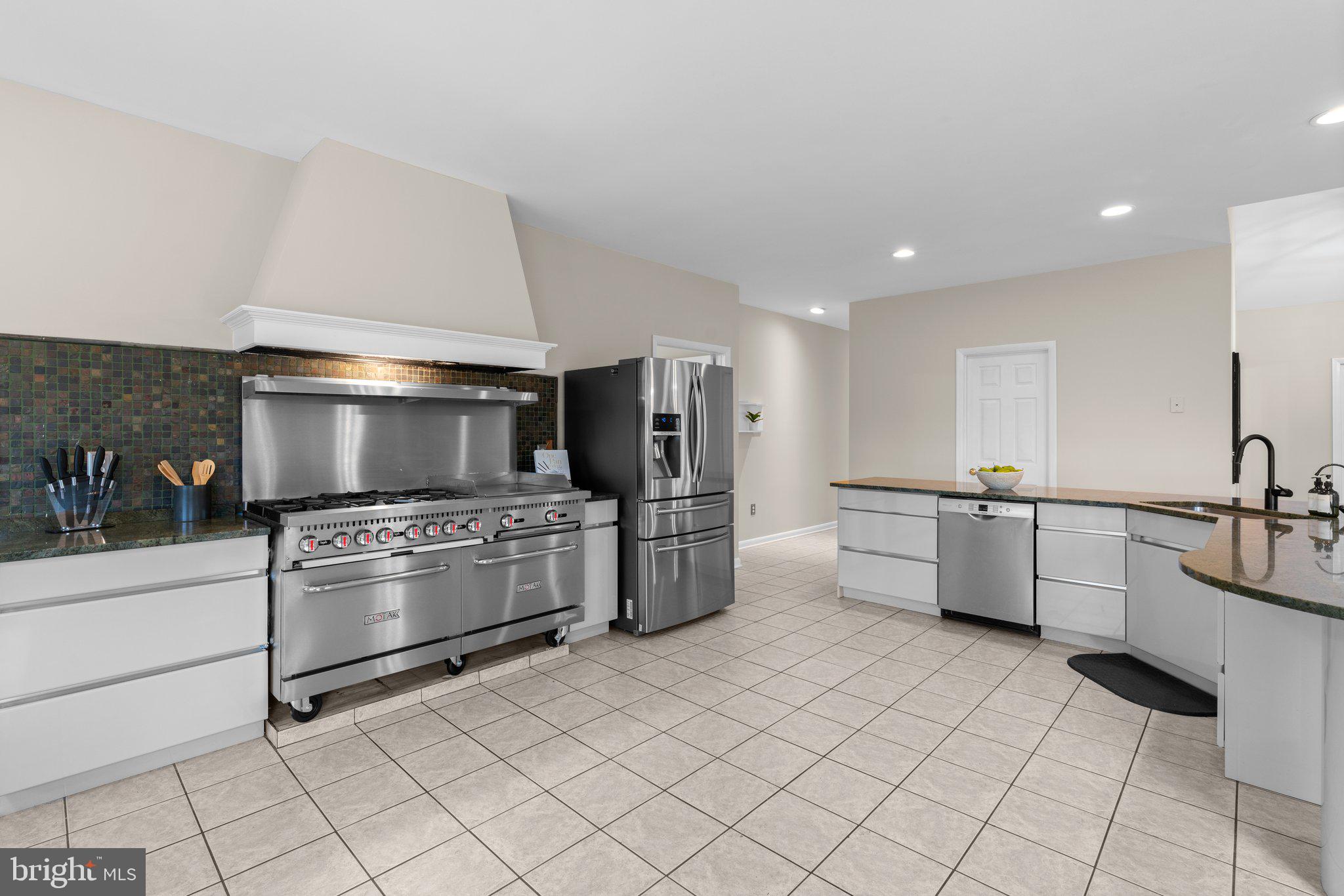 JARRETTSVILLE - Residential