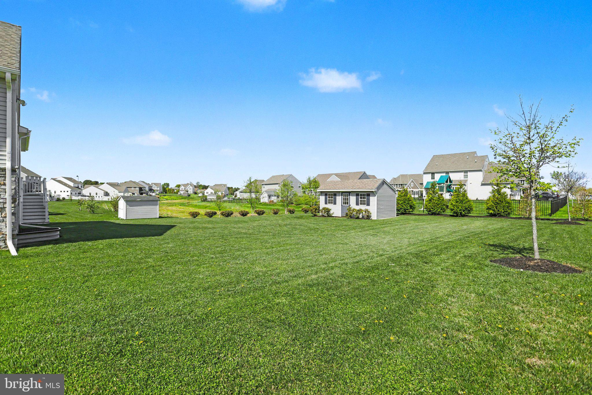 HAMILTON'S OVERLOOK - Residential
