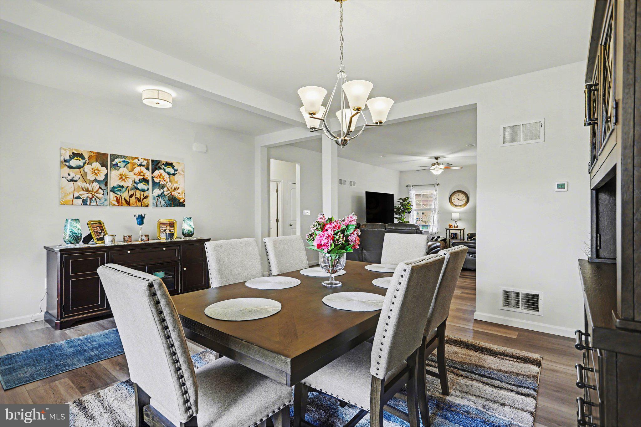 HAMILTON'S OVERLOOK - Residential