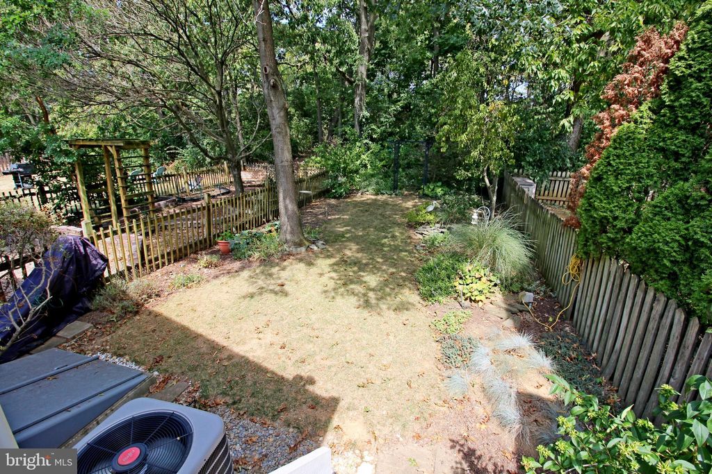 Photo of 141 MOORLAND CT, LITITZ, PA 17543 (MLS # PALA2040040)