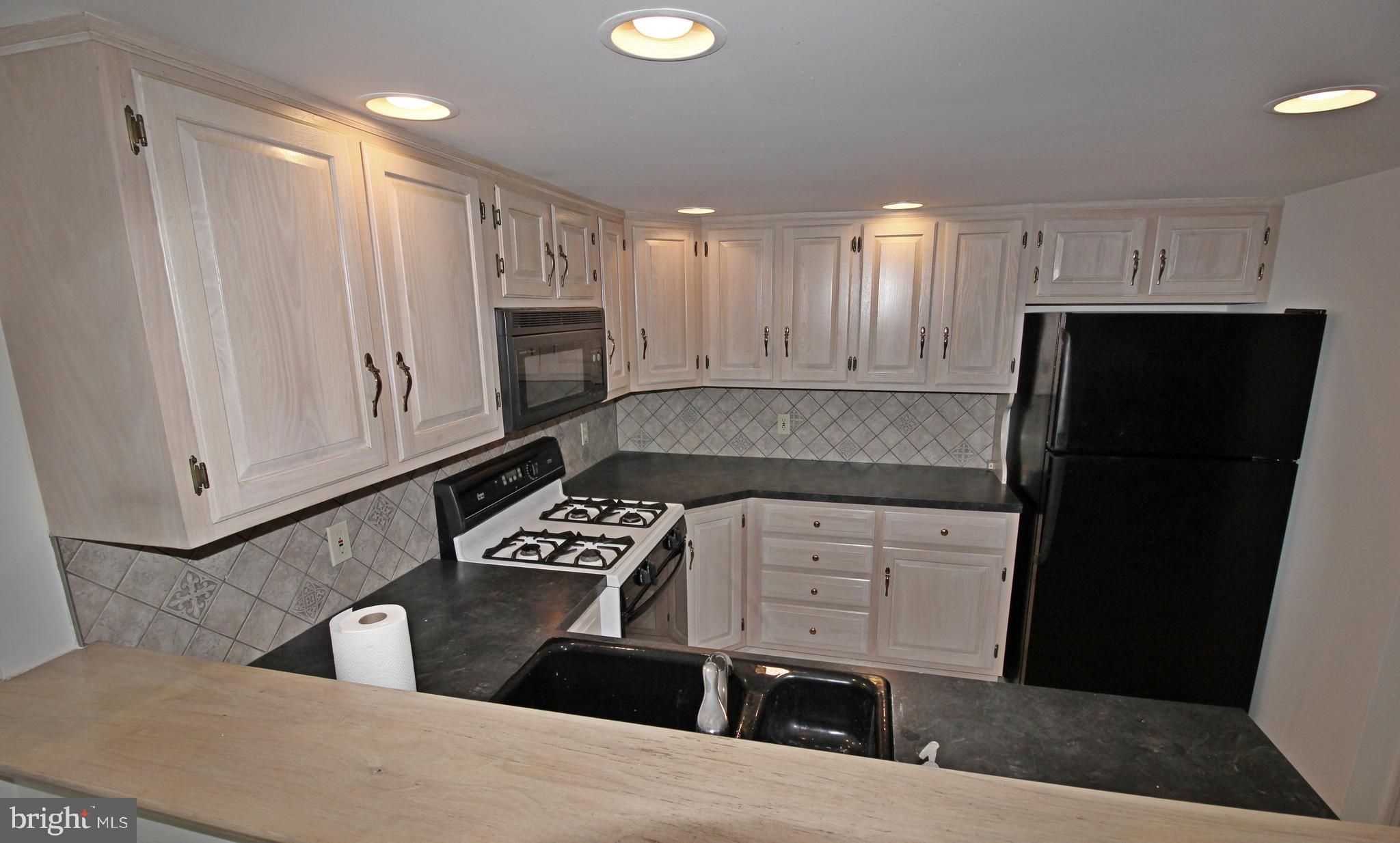 STAFFORDSHIRE - Residential
