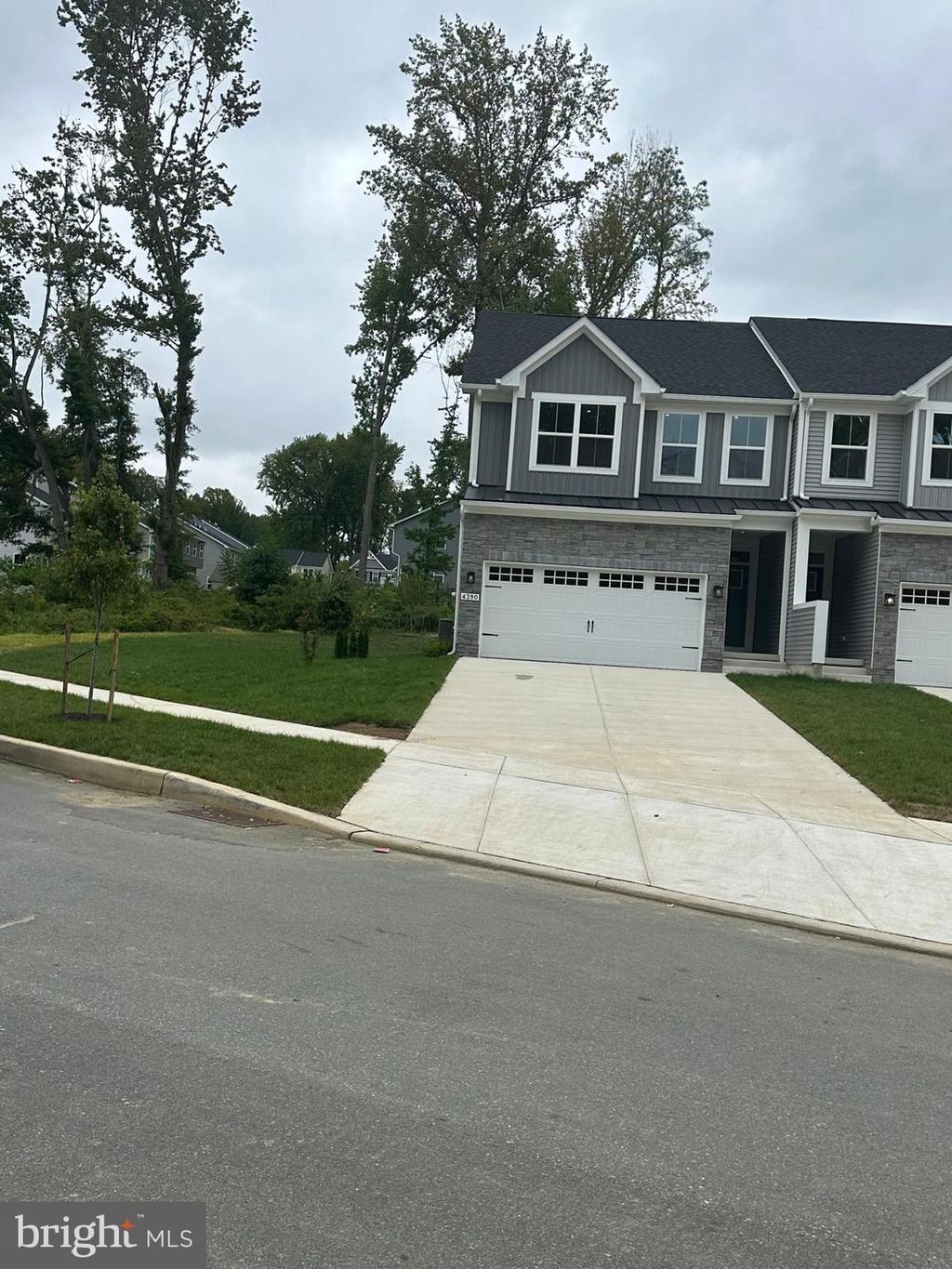 Photo of 4390 Reusch Circle, NEW CASTLE, DE 19720 (MLS # DENC2090546)
