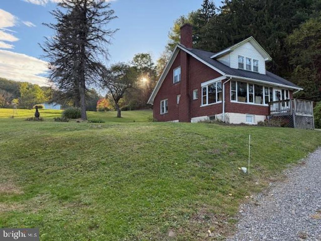 Photo of 142 Cashman Road, ALTOONA, PA 16601 (MLS # PABR2015828)