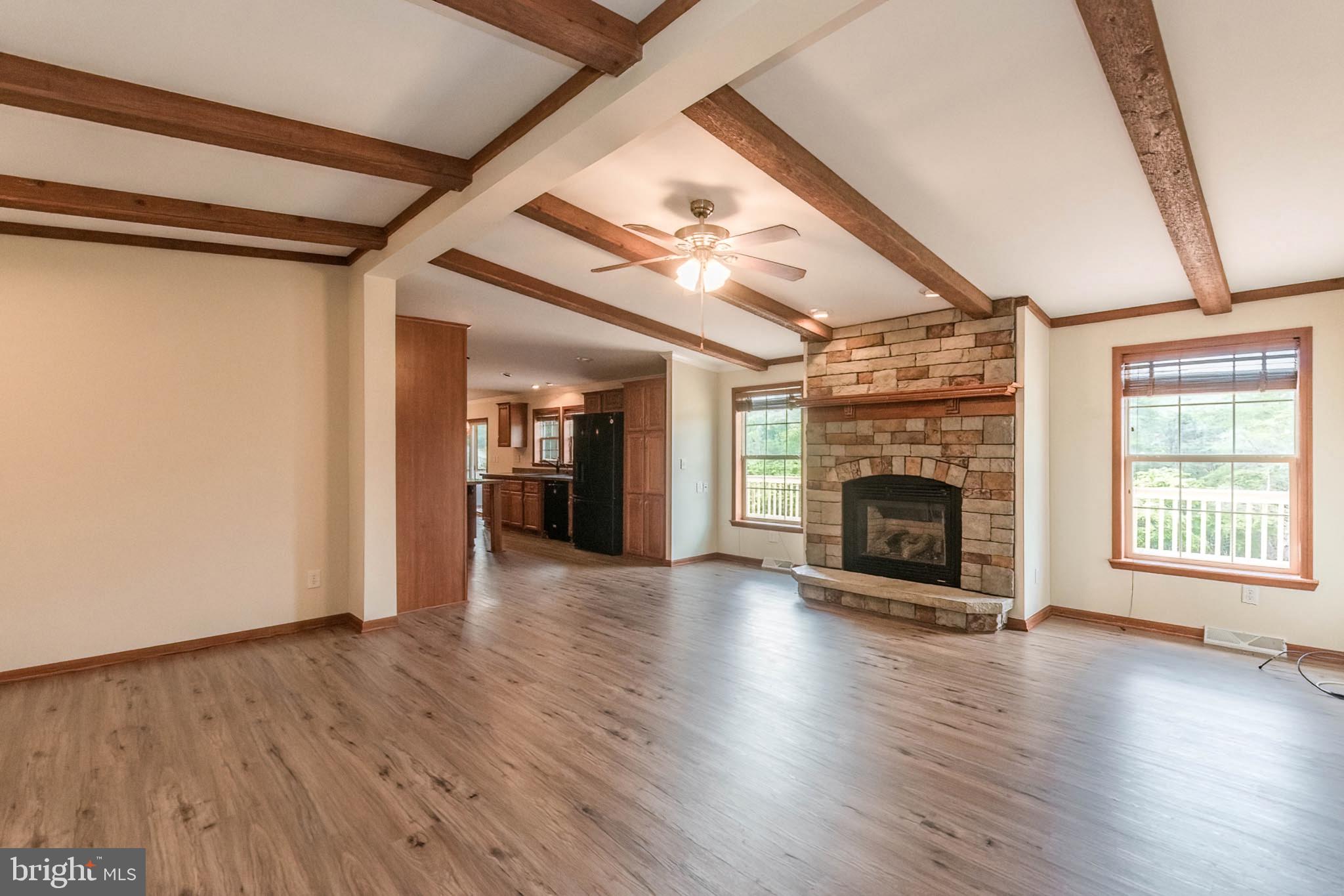 RED BARN - Residential