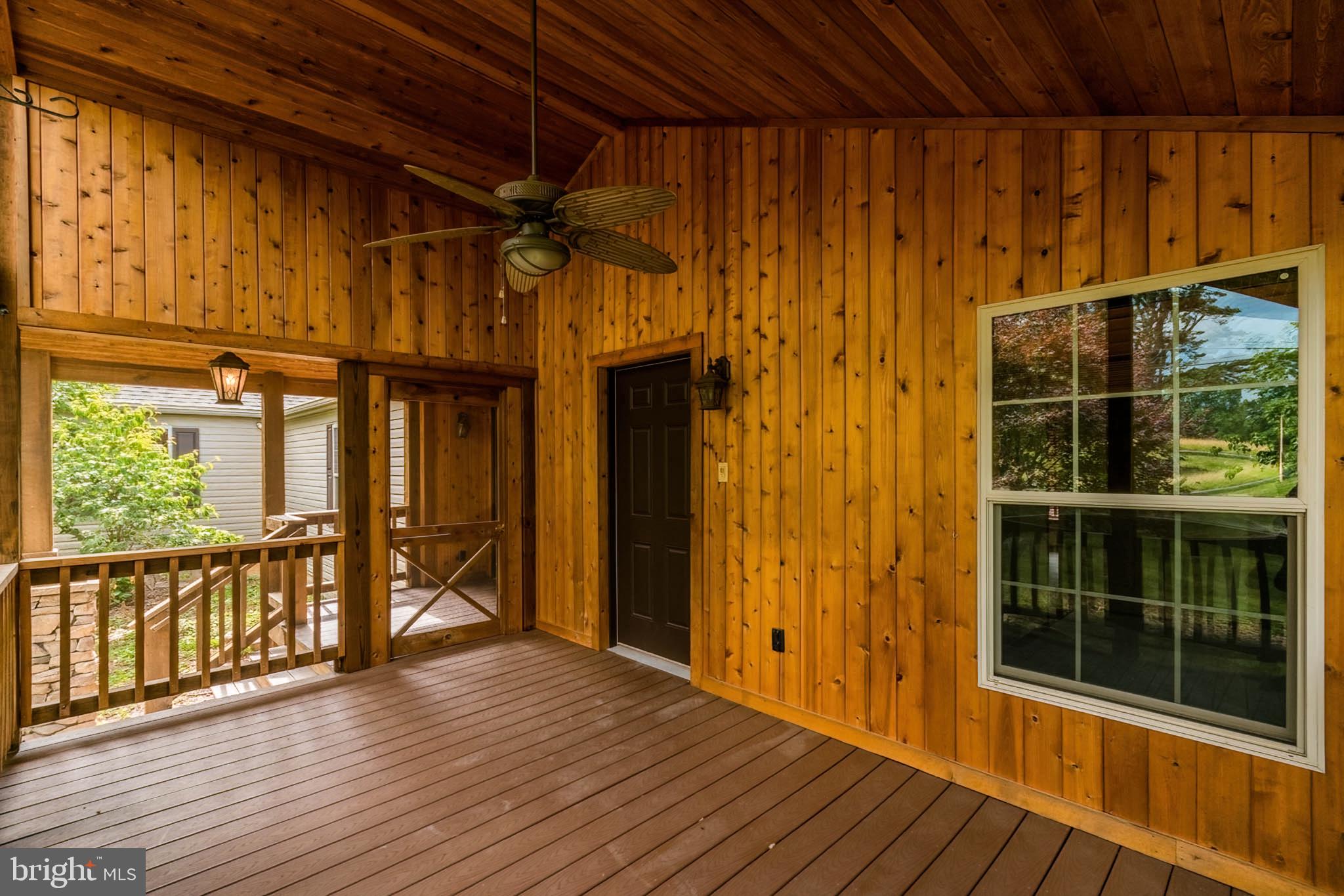 RED BARN - Residential