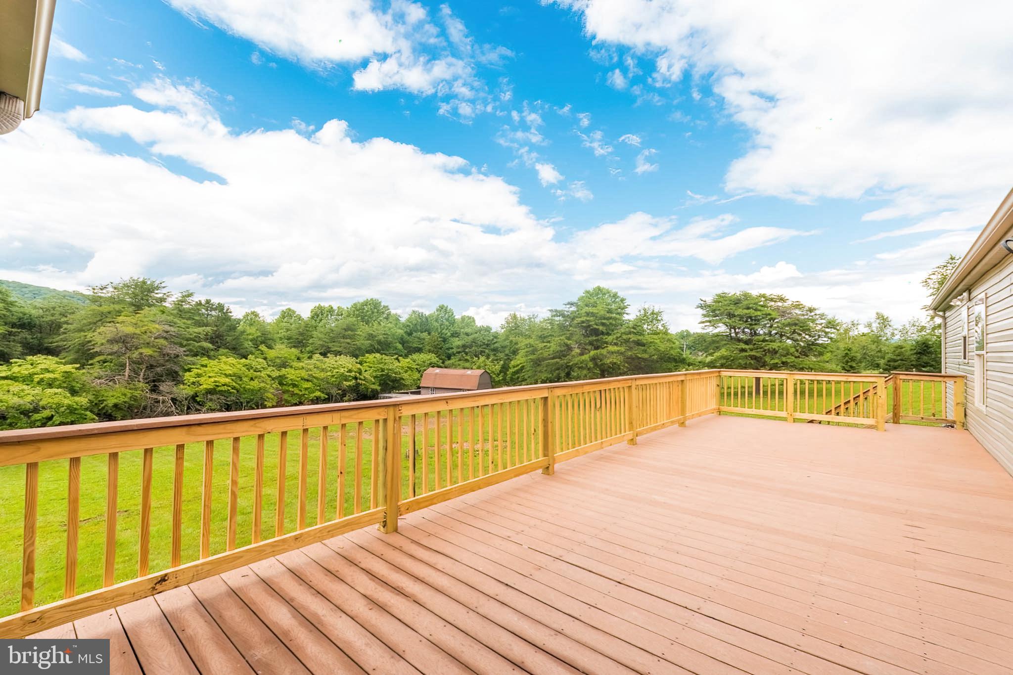 RED BARN - Residential