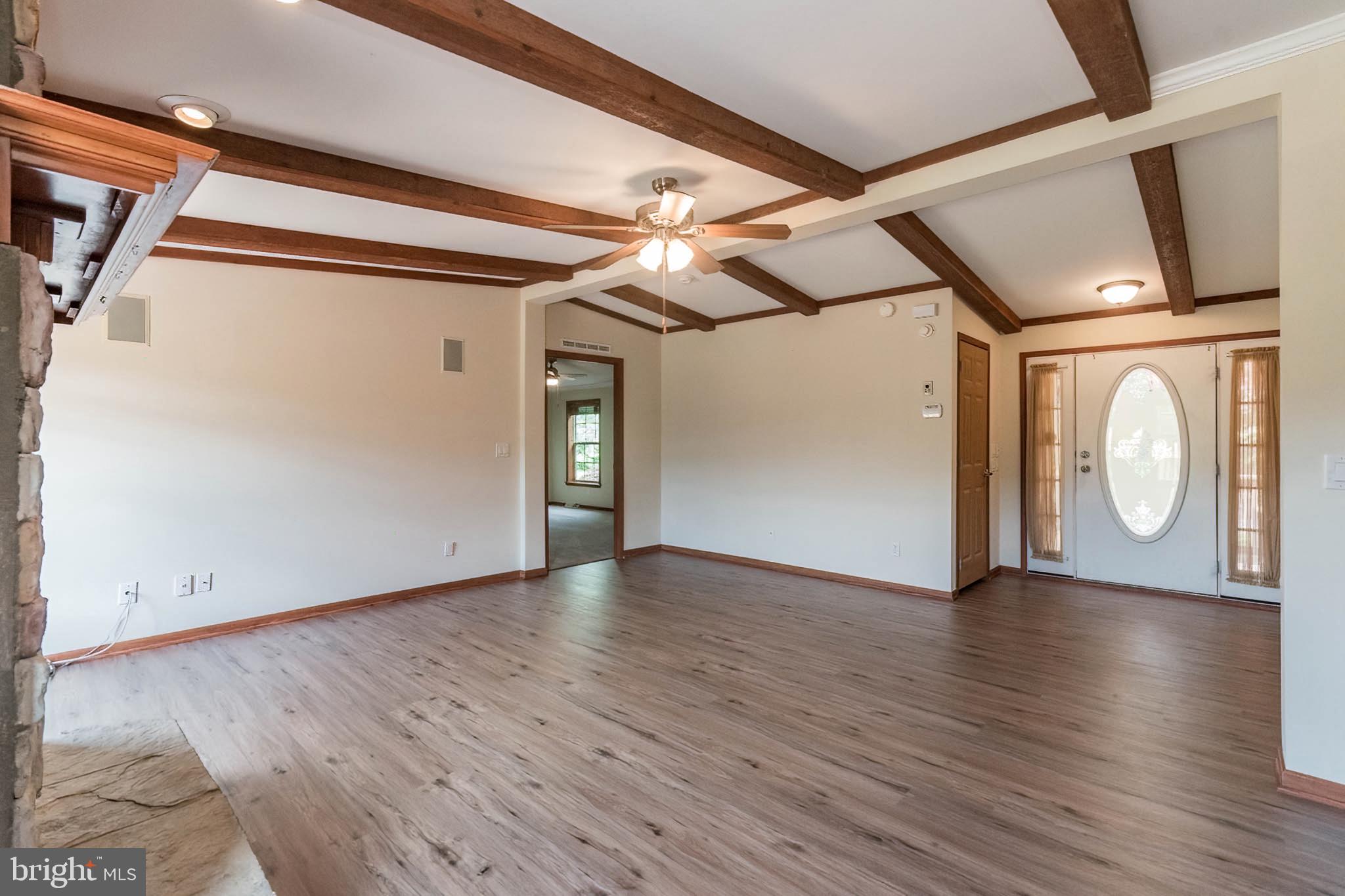 RED BARN - Residential