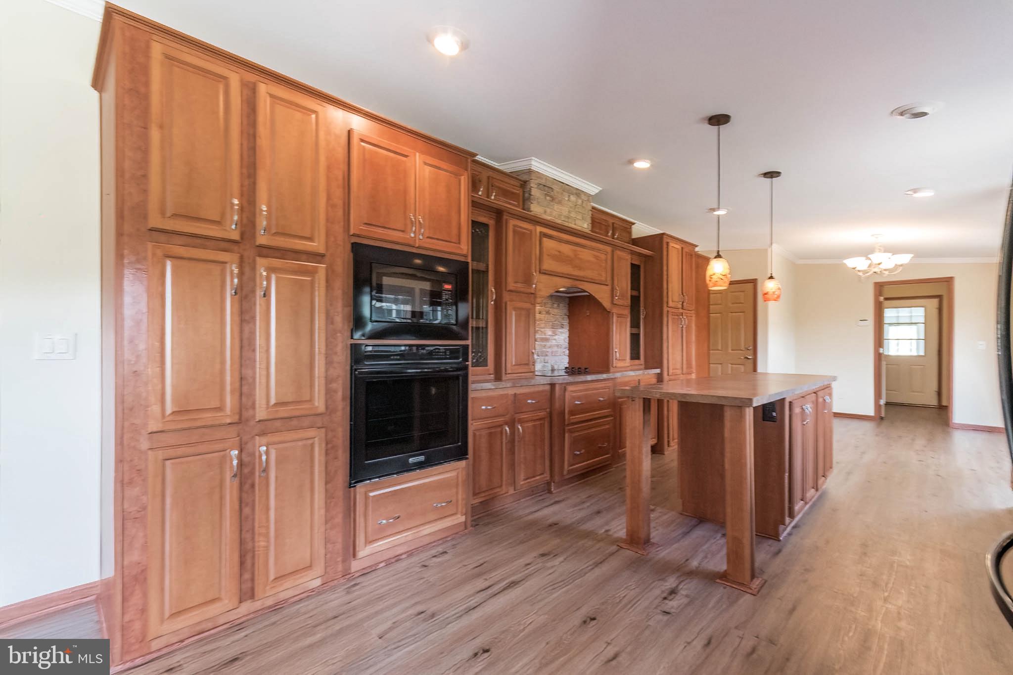 RED BARN - Residential