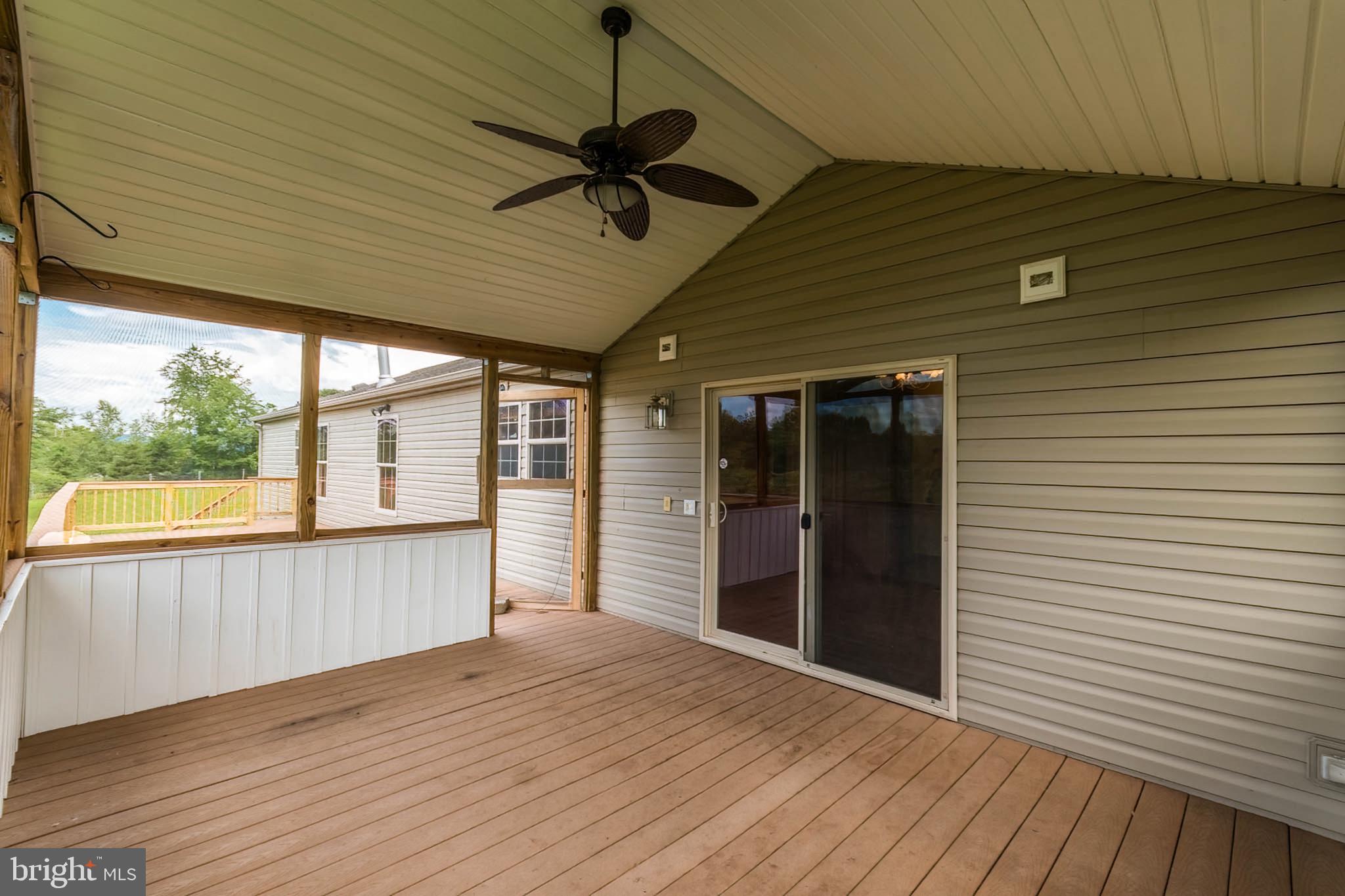 RED BARN - Residential