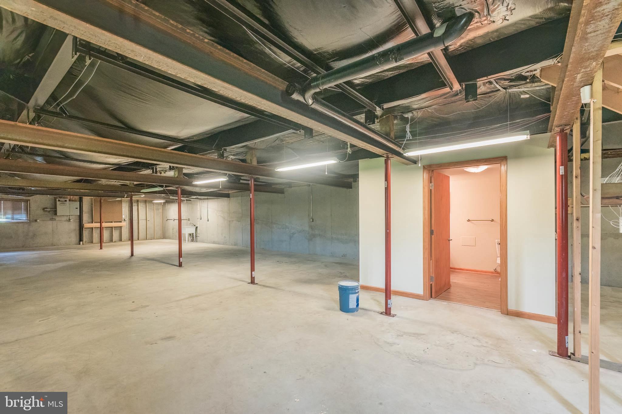 RED BARN - Residential