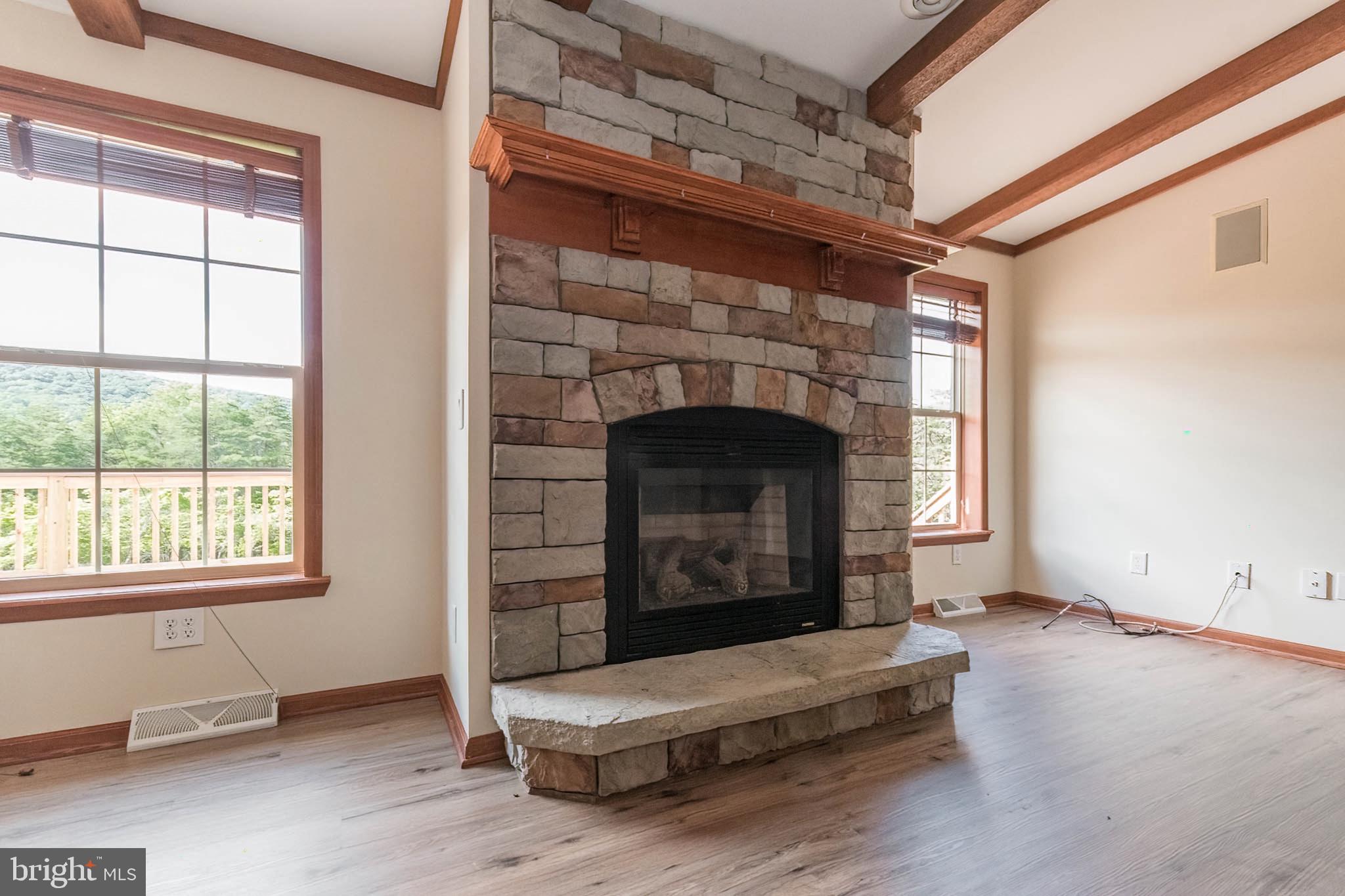 RED BARN - Residential