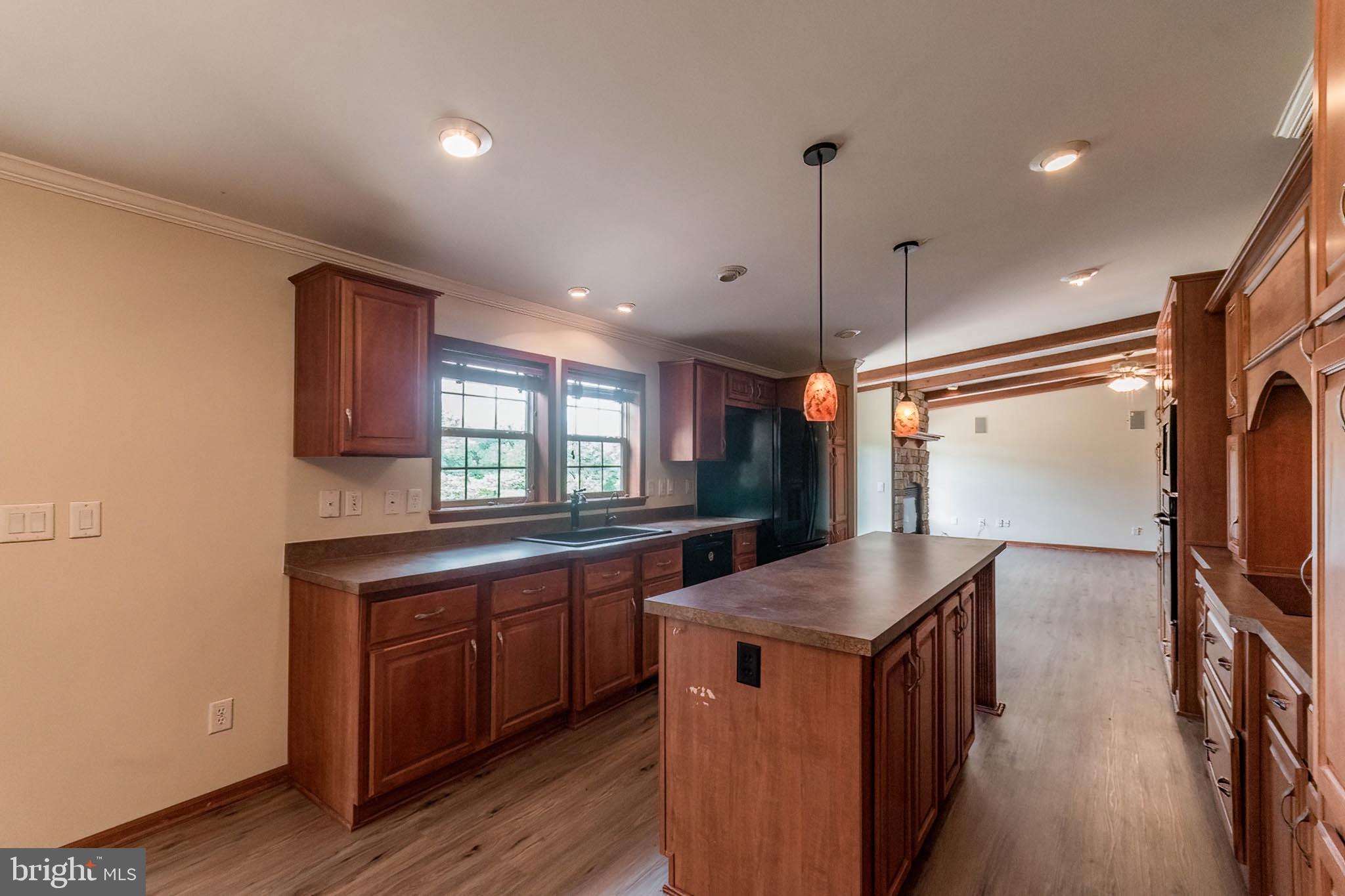 RED BARN - Residential