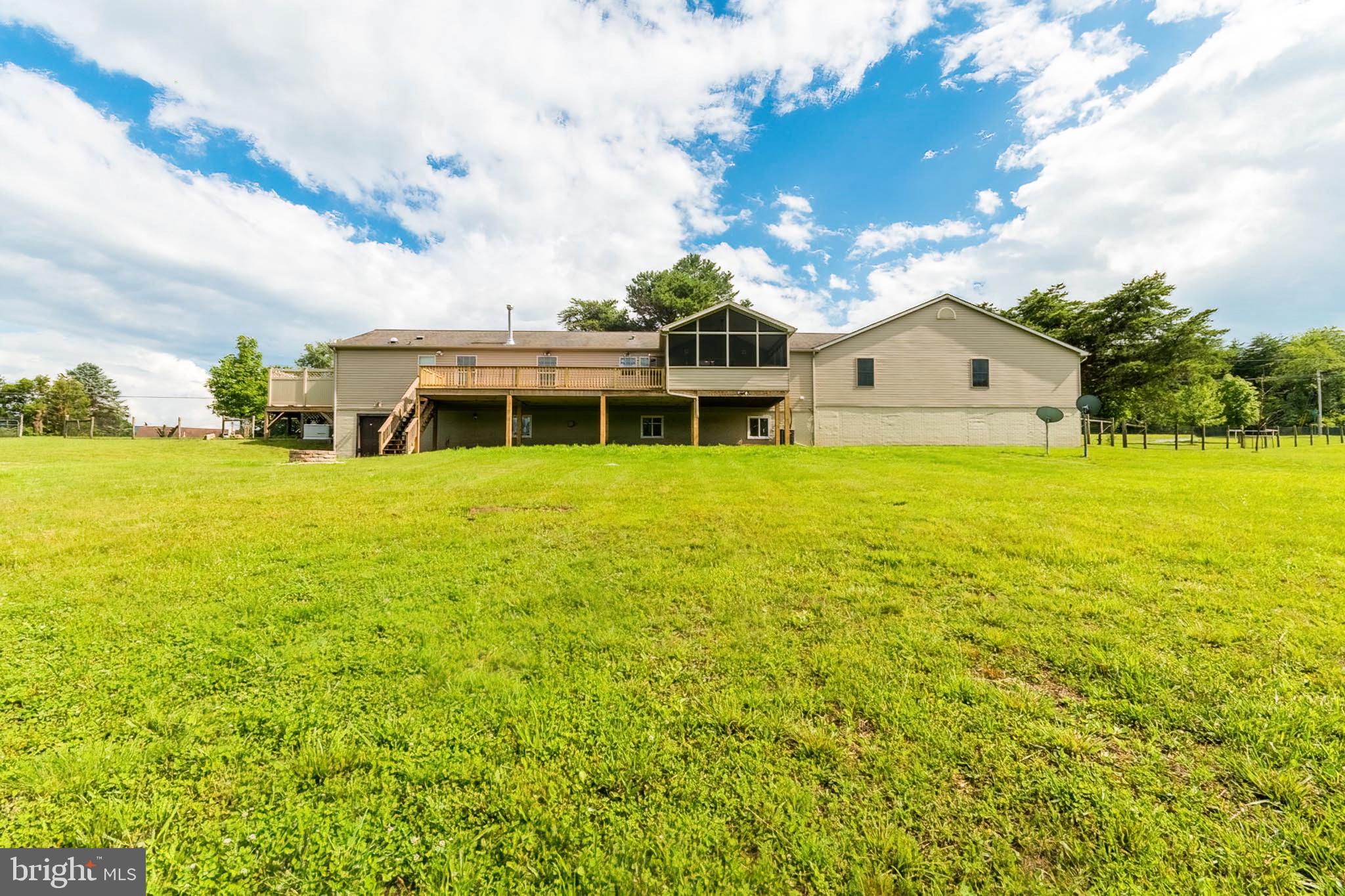 RED BARN - Residential