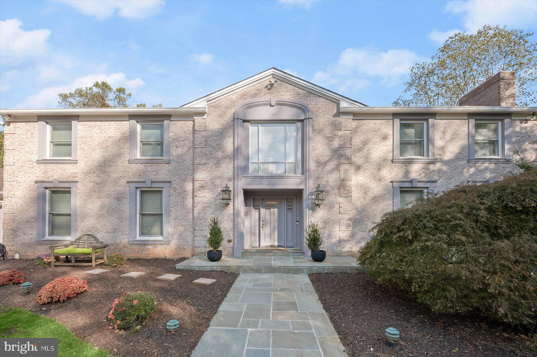 LAKE POTOMAC - Residential