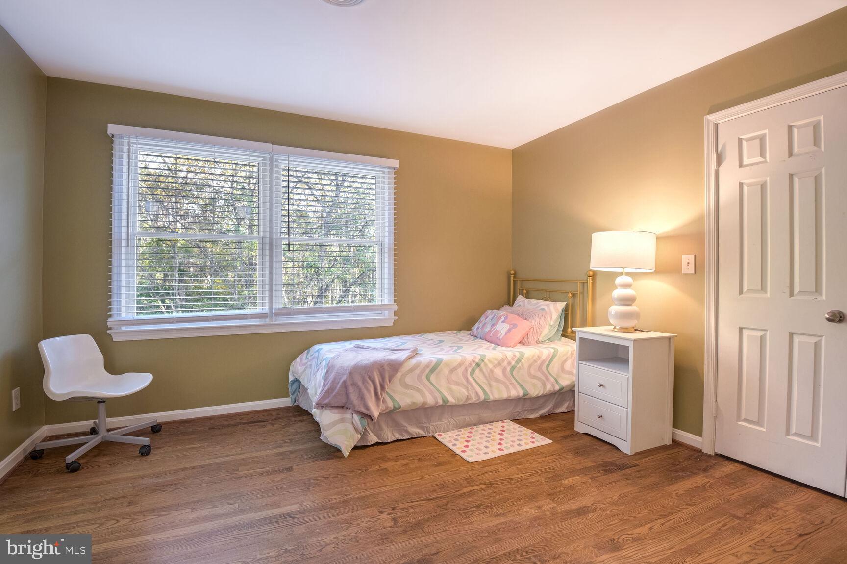 LAKE POTOMAC - Residential