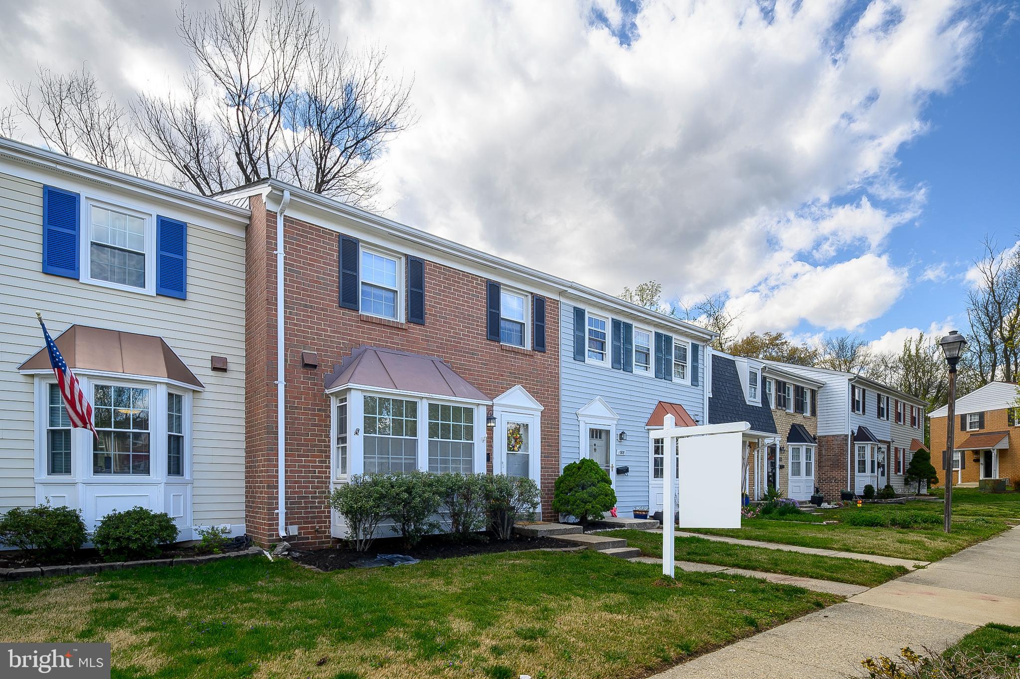 CROFTON SQUARE - Residential