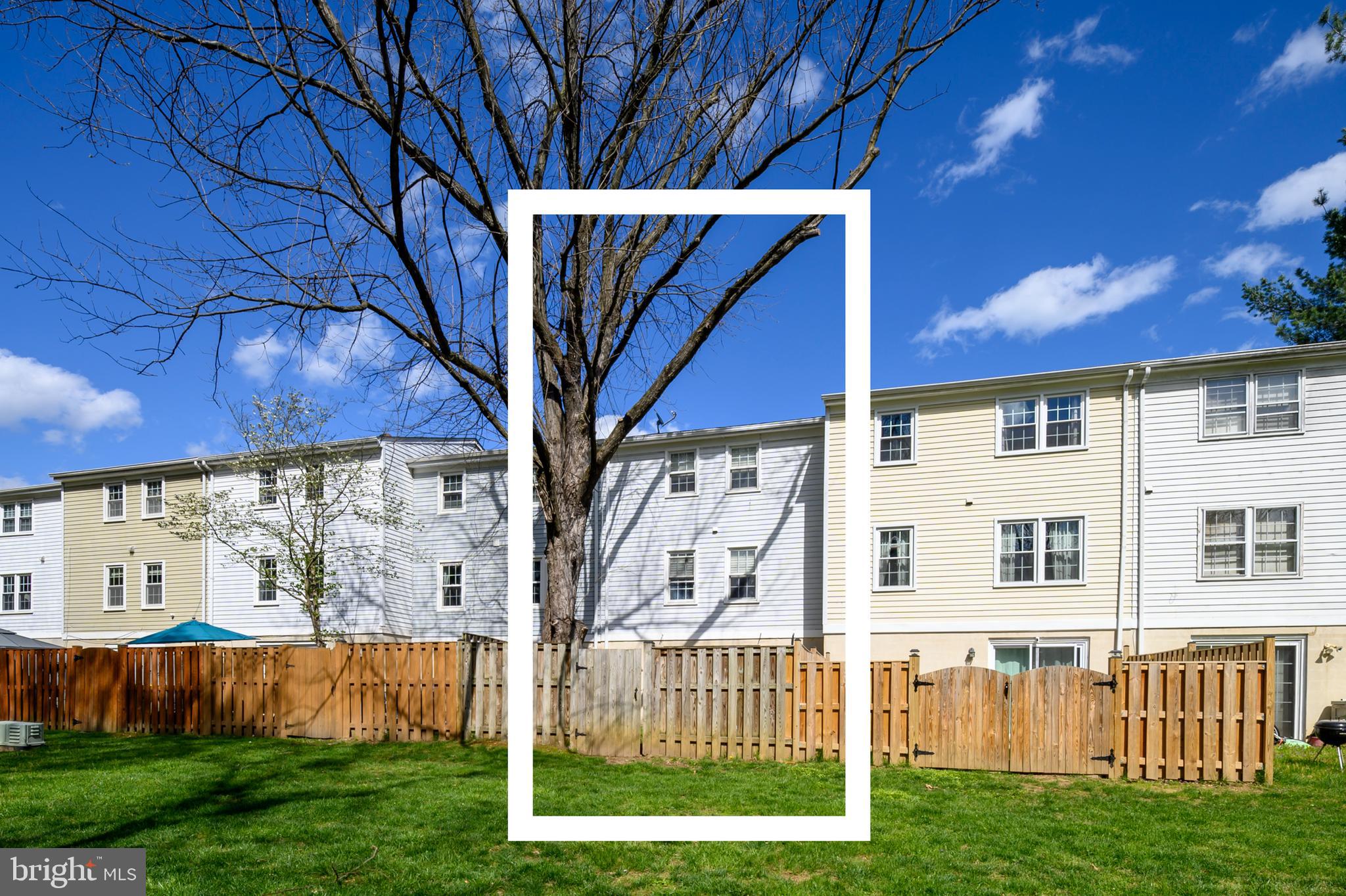 CROFTON SQUARE - Residential