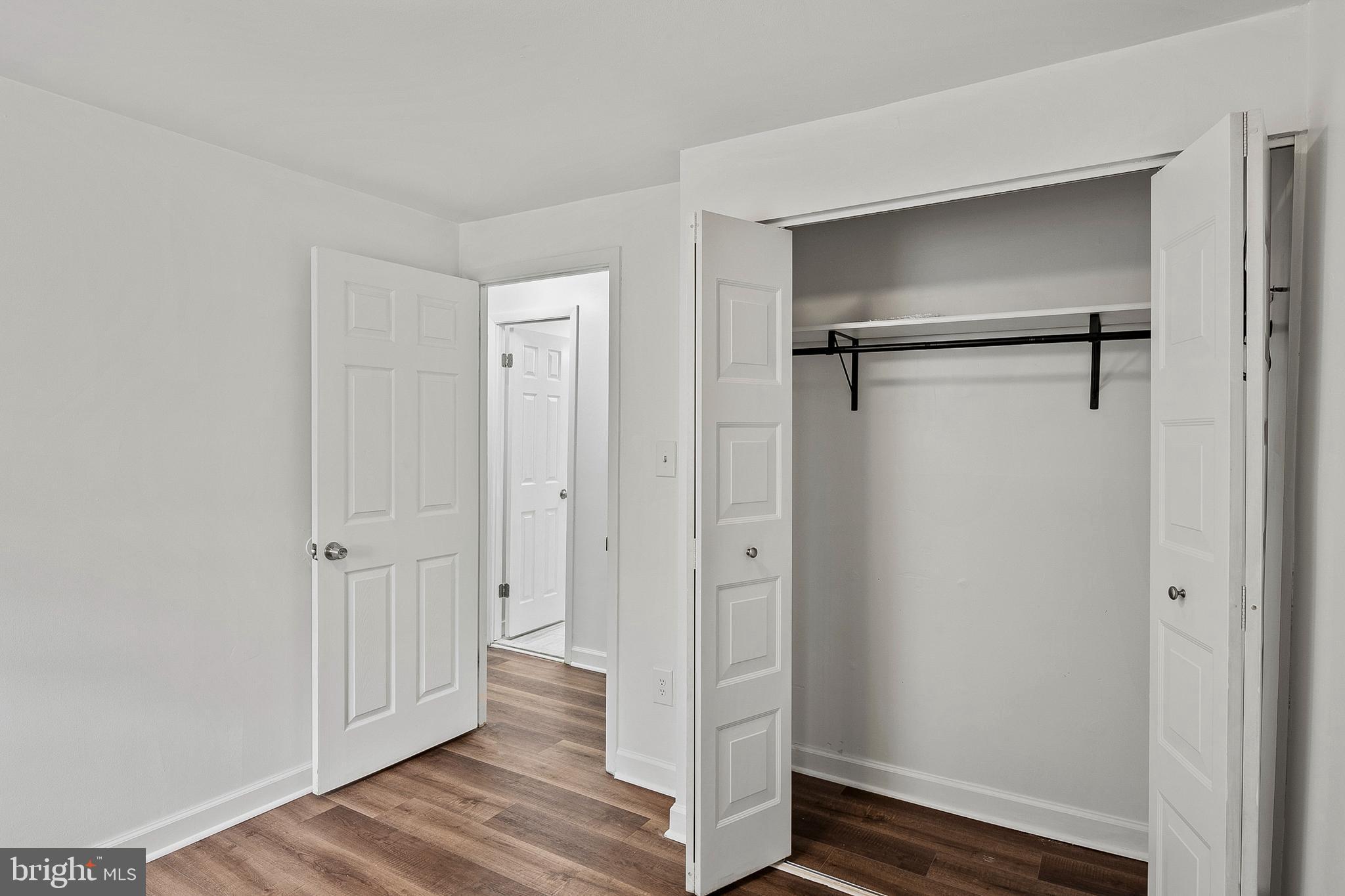 CROFTON SQUARE - Residential