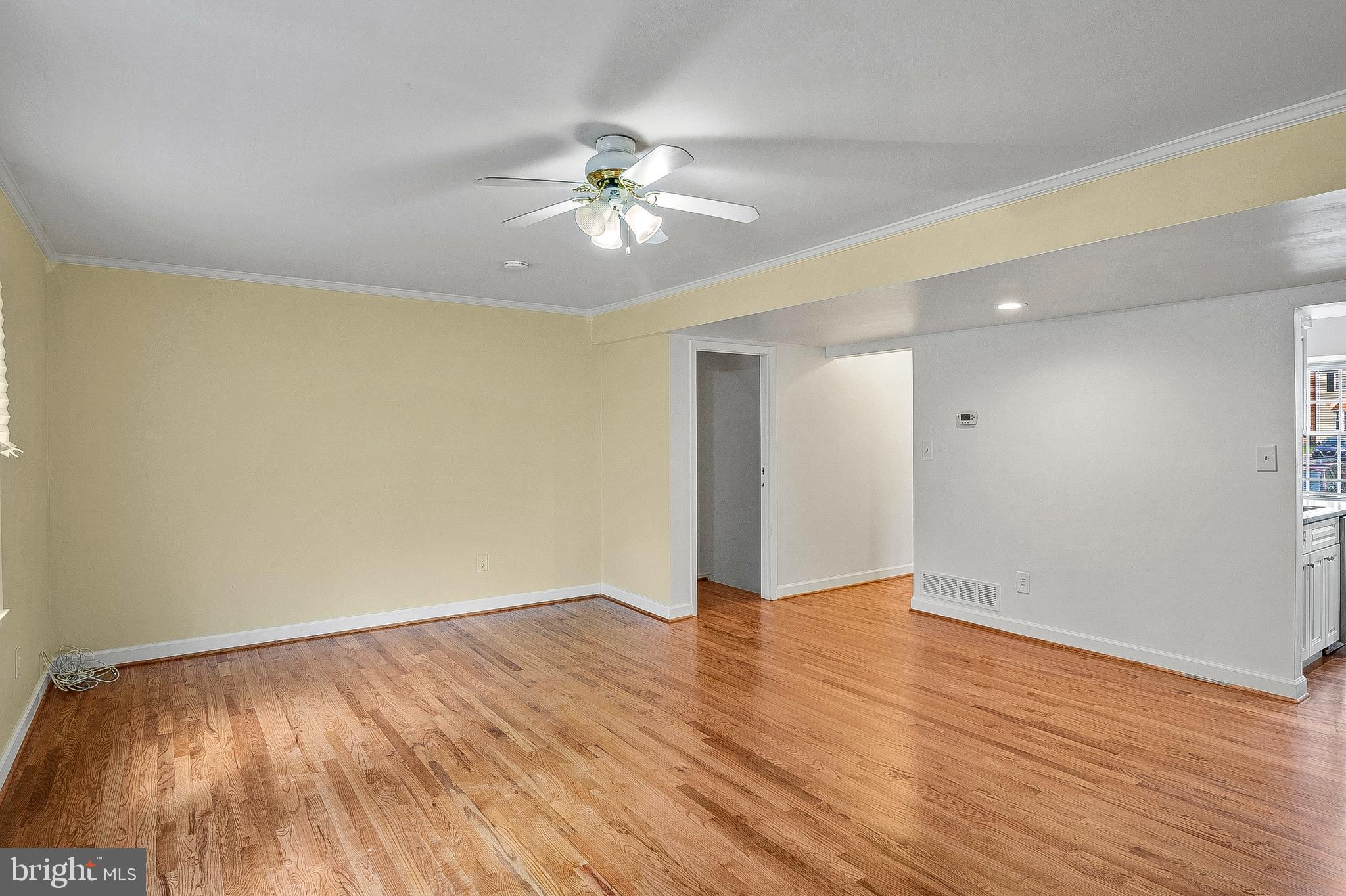 CROFTON SQUARE - Residential