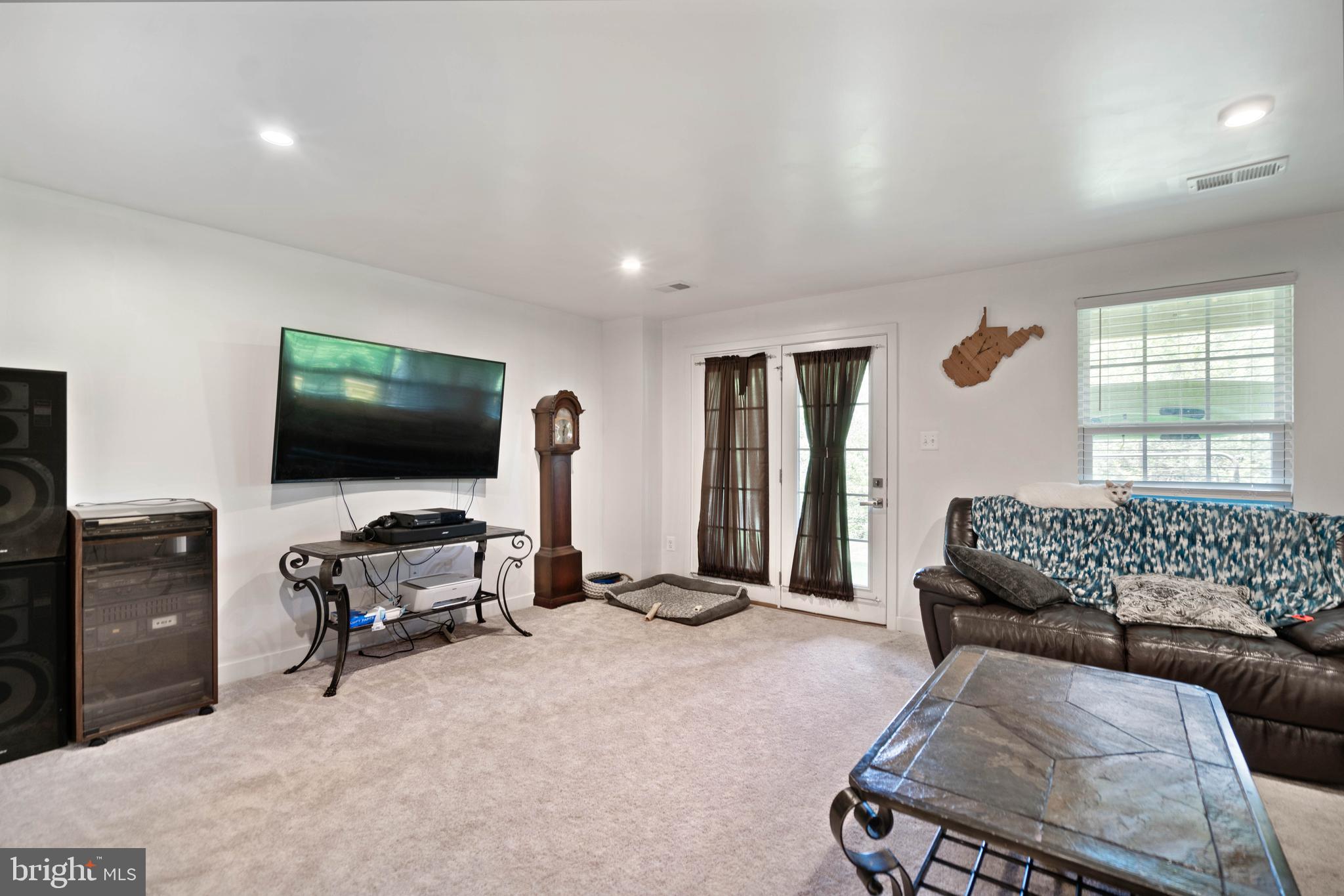 POTOMAC STATION - Residential