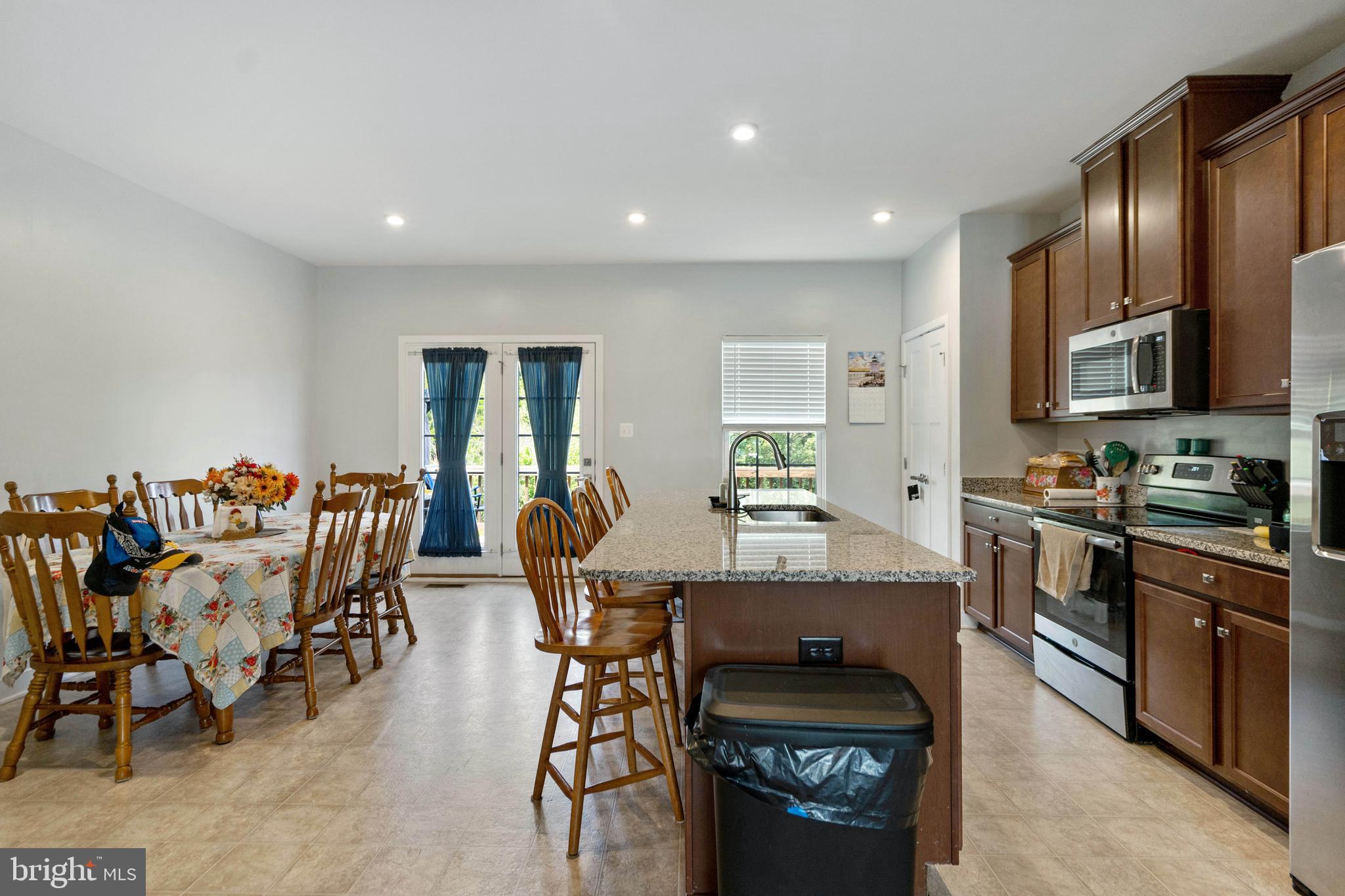 POTOMAC STATION - Residential