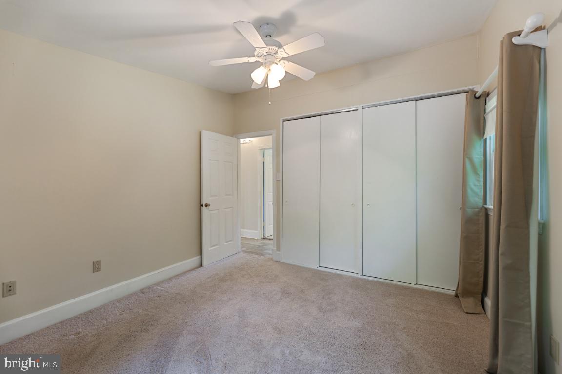 RAYMONDALE - Residential