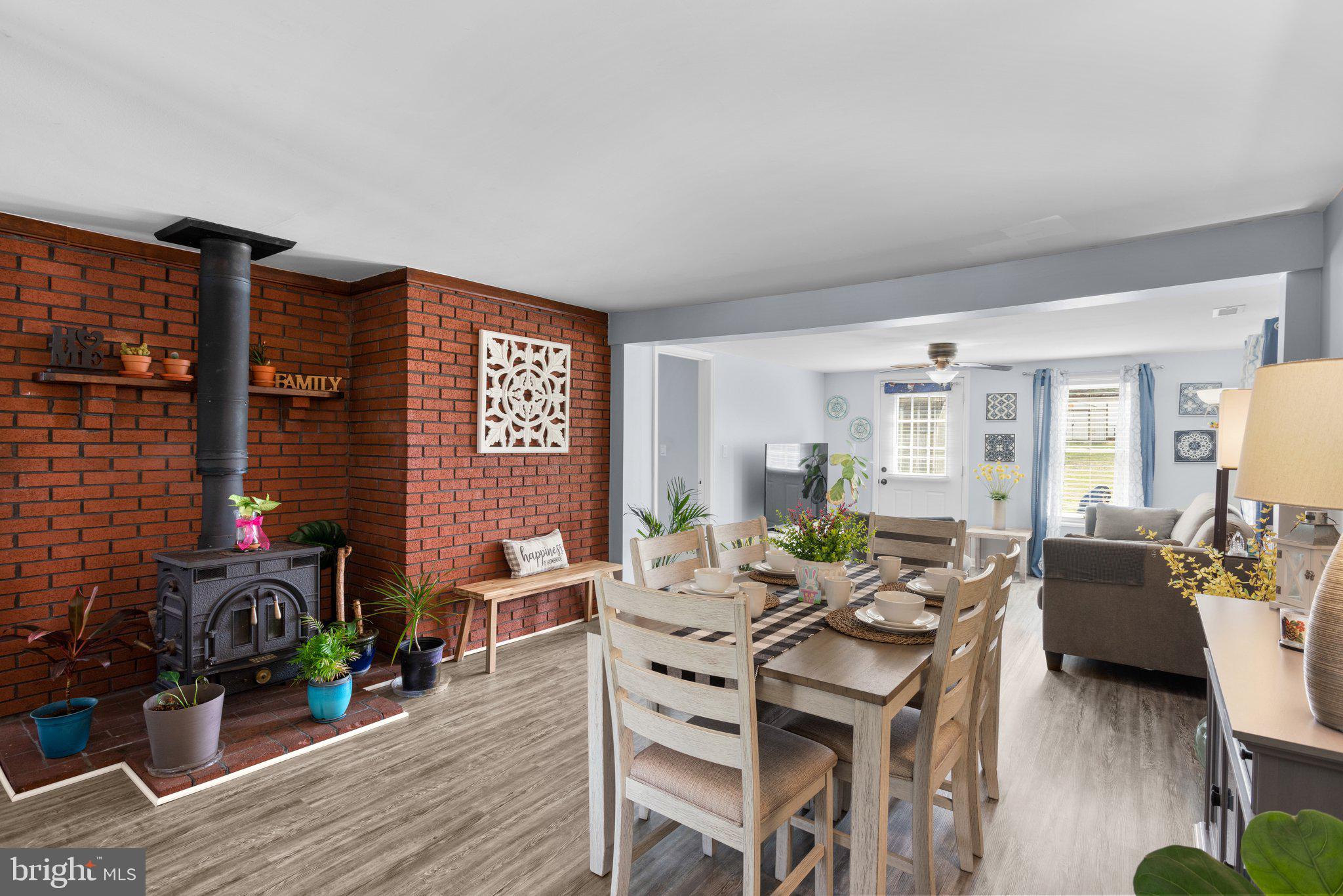 GLEN GARDENS - Residential