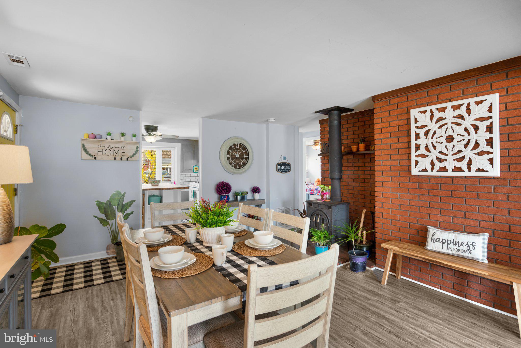 GLEN GARDENS - Residential