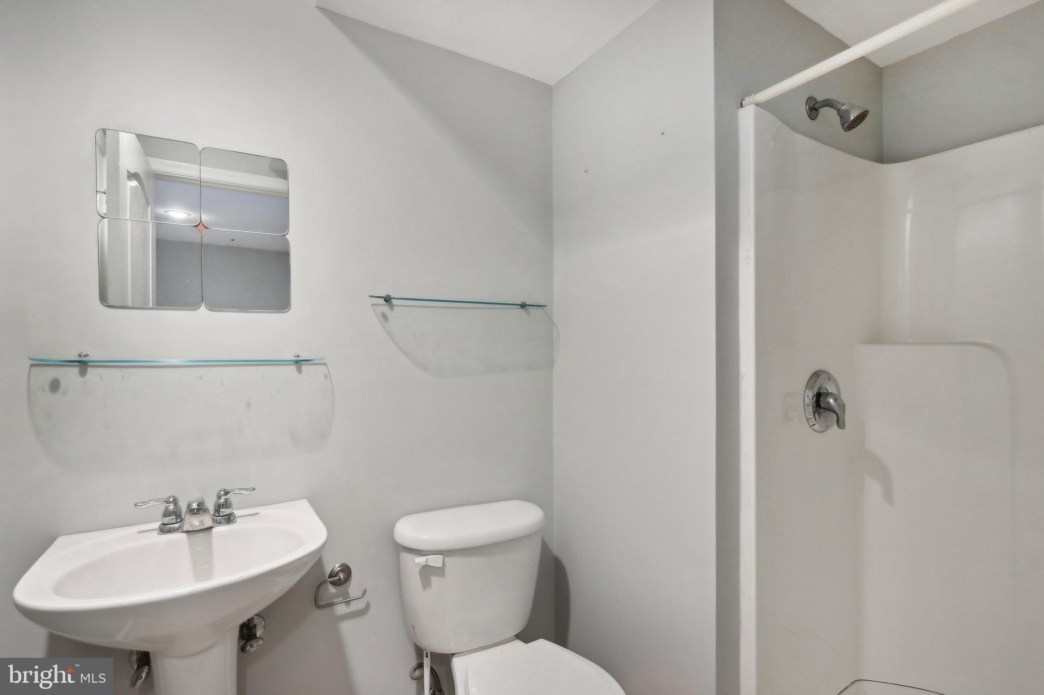 EXTON STATION - Residential