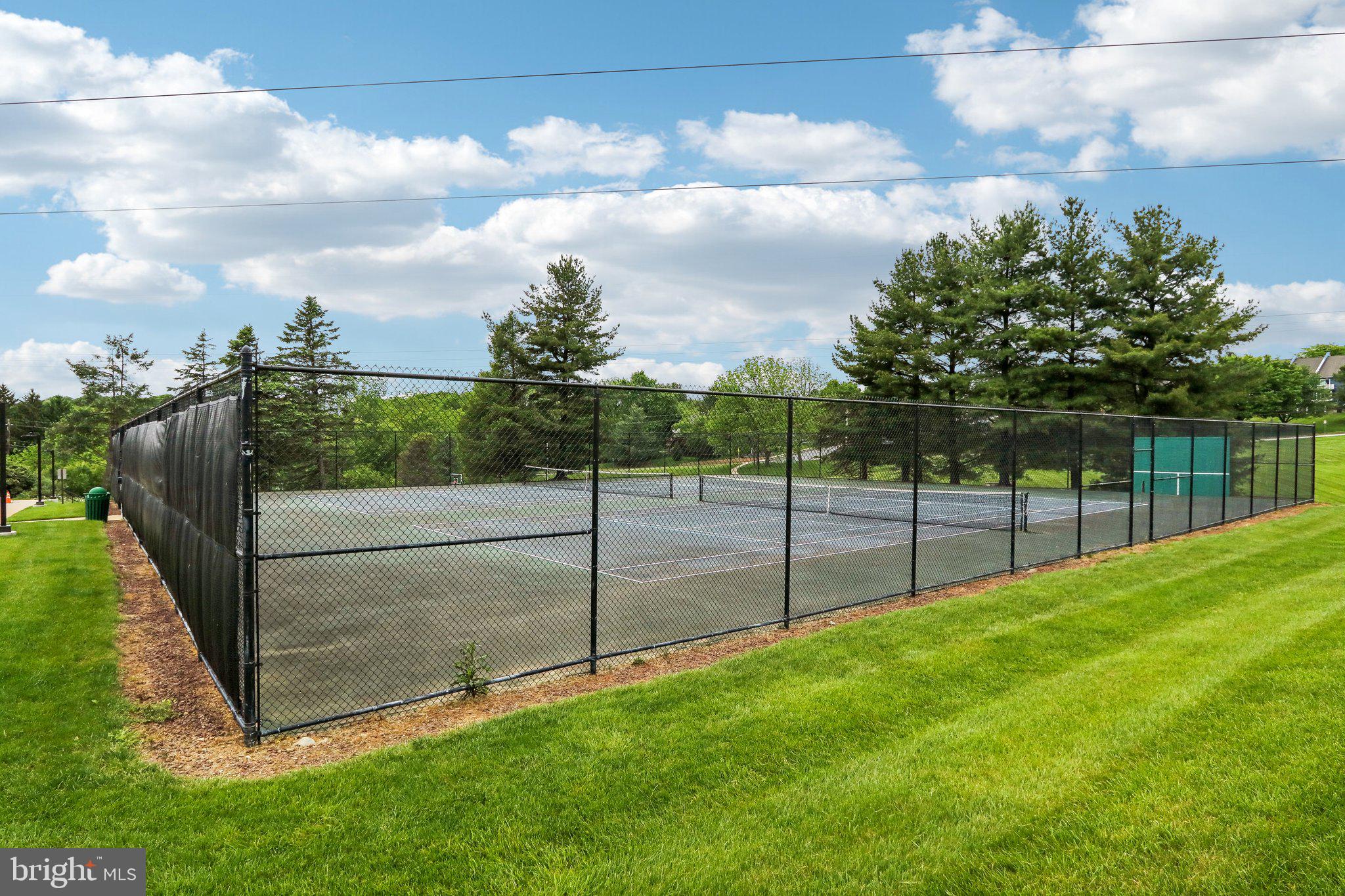 EXTON STATION - Residential