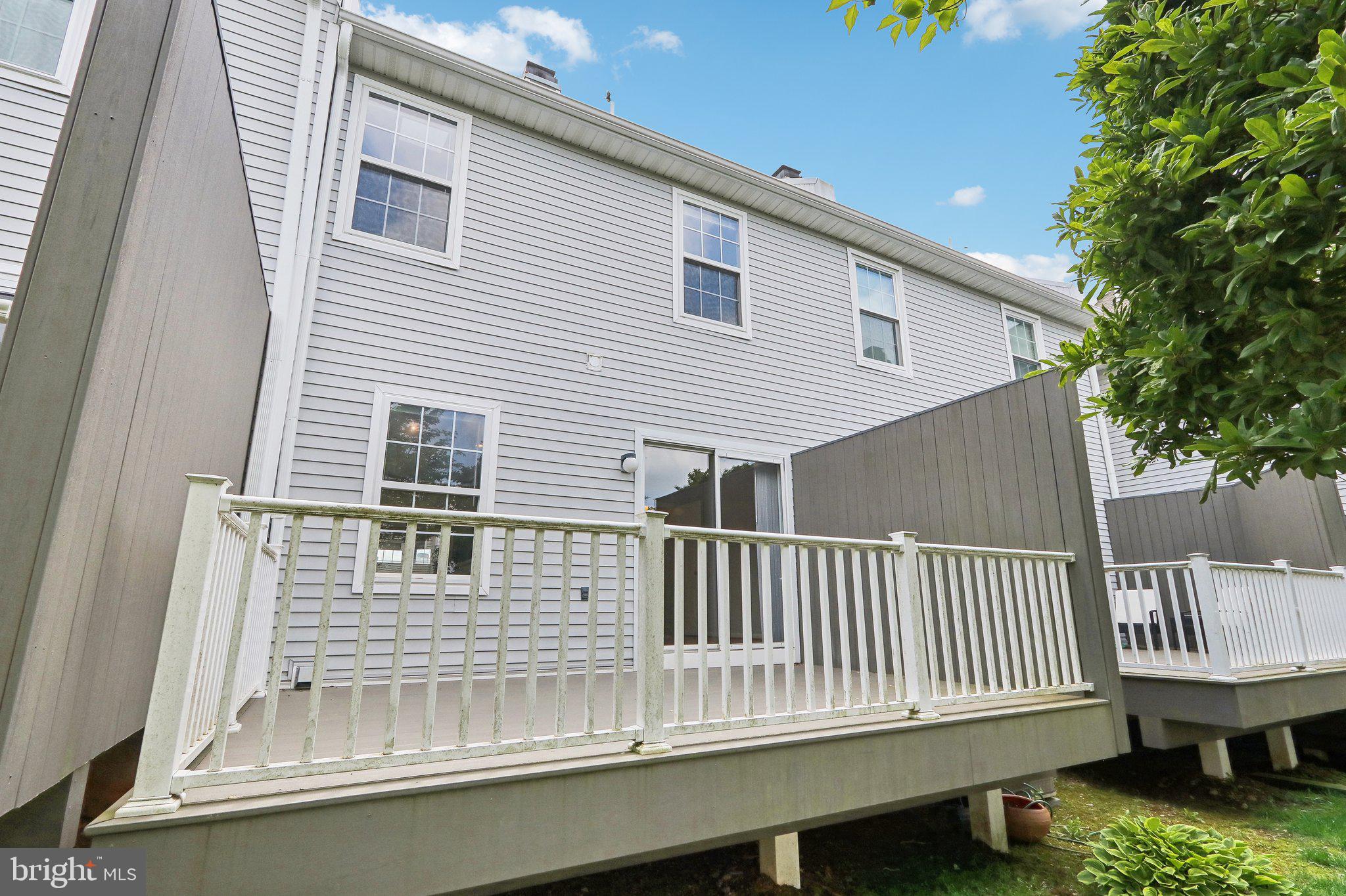 EXTON STATION - Residential