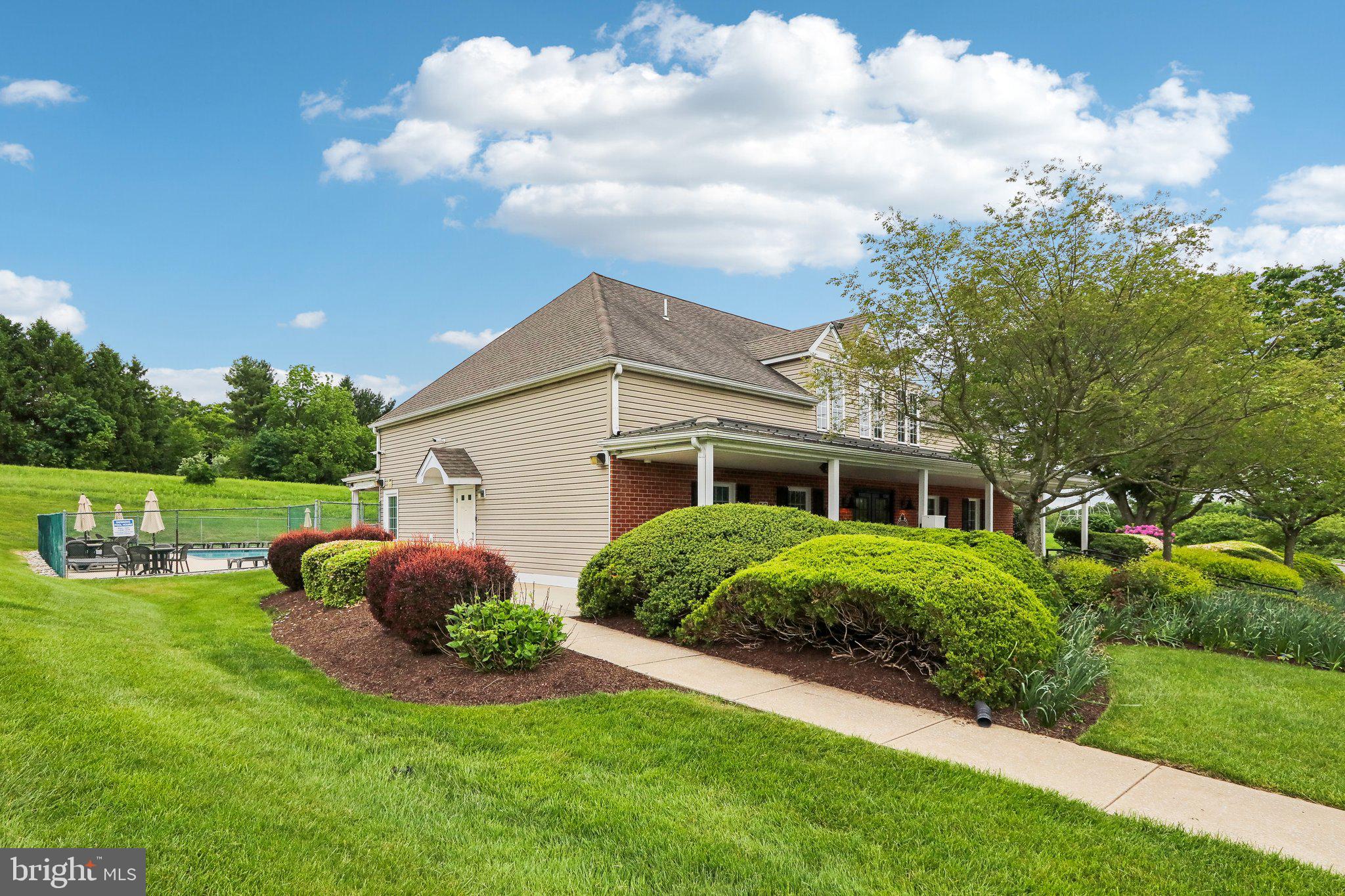 EXTON STATION - Residential