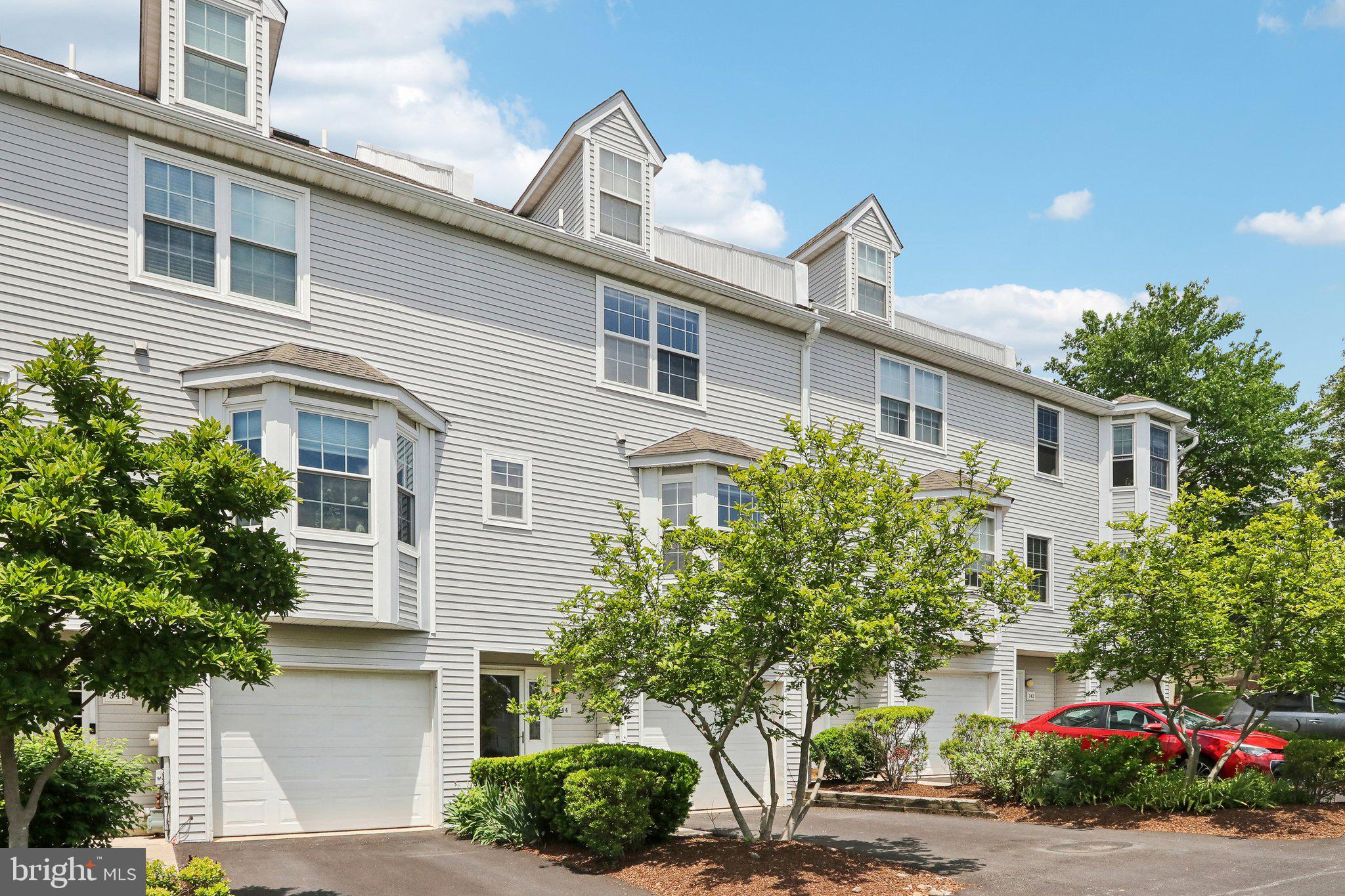 EXTON STATION - Residential