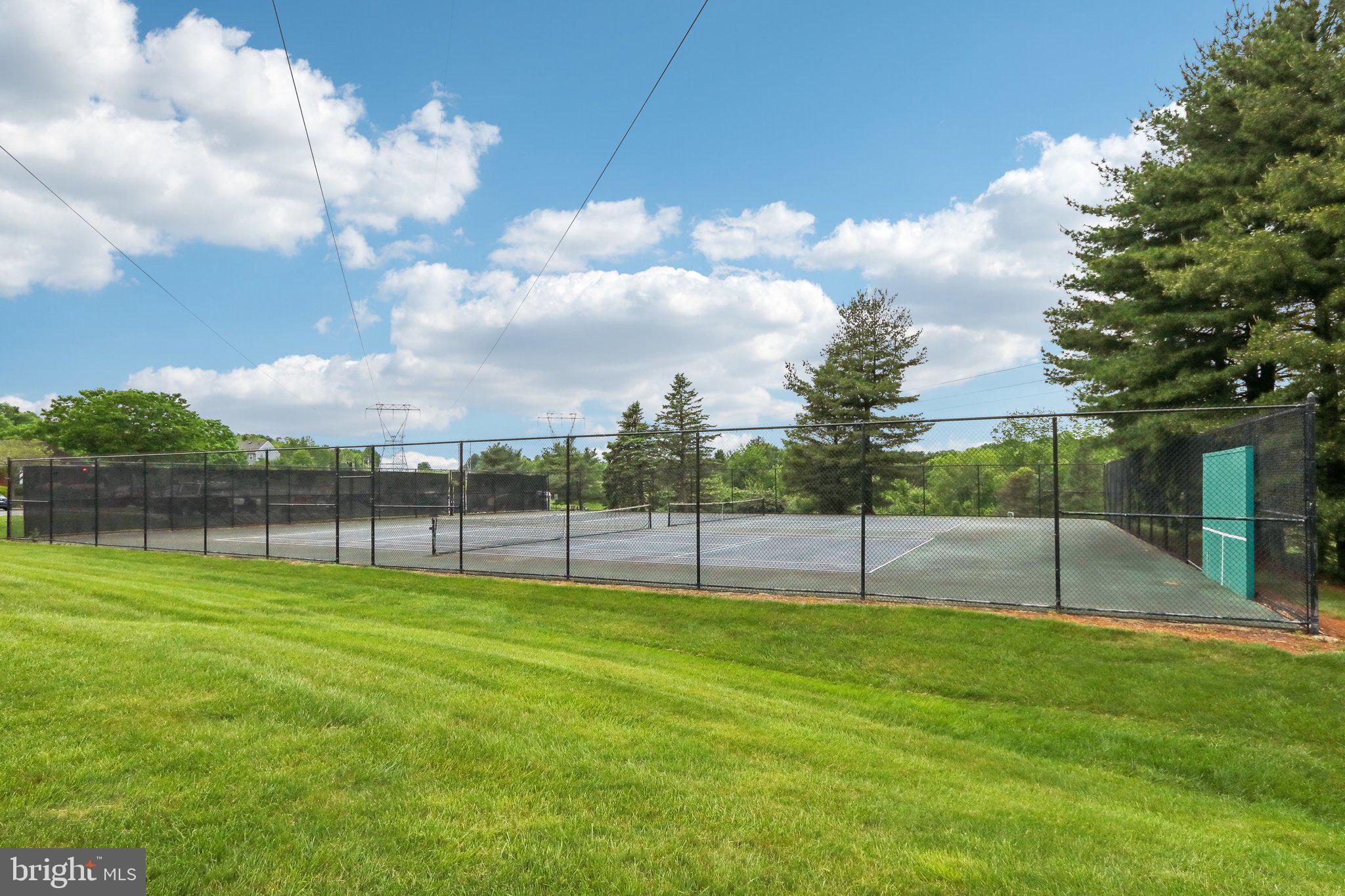 EXTON STATION - Residential