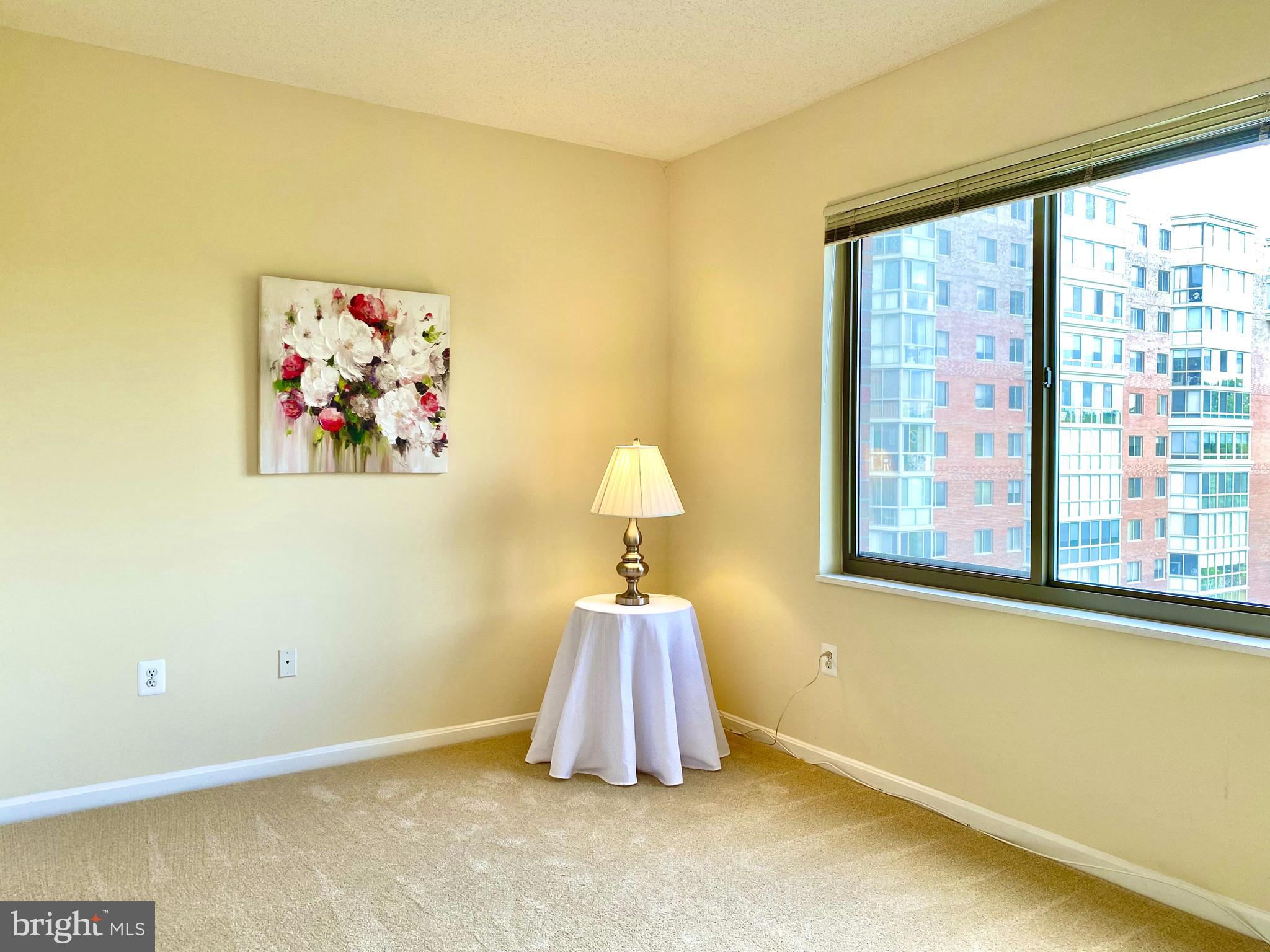 LEISURE WORLD - Residential