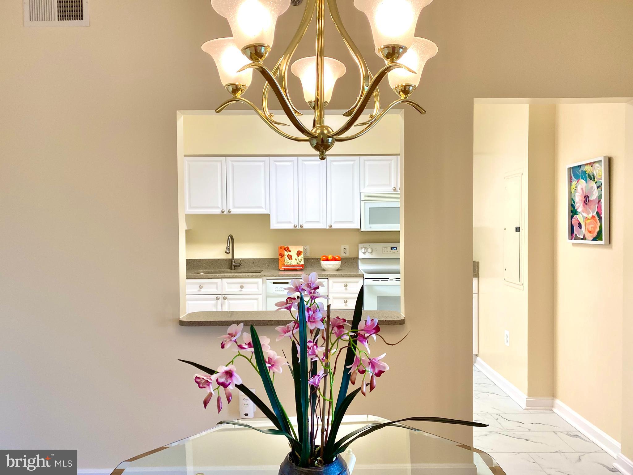 LEISURE WORLD - Residential