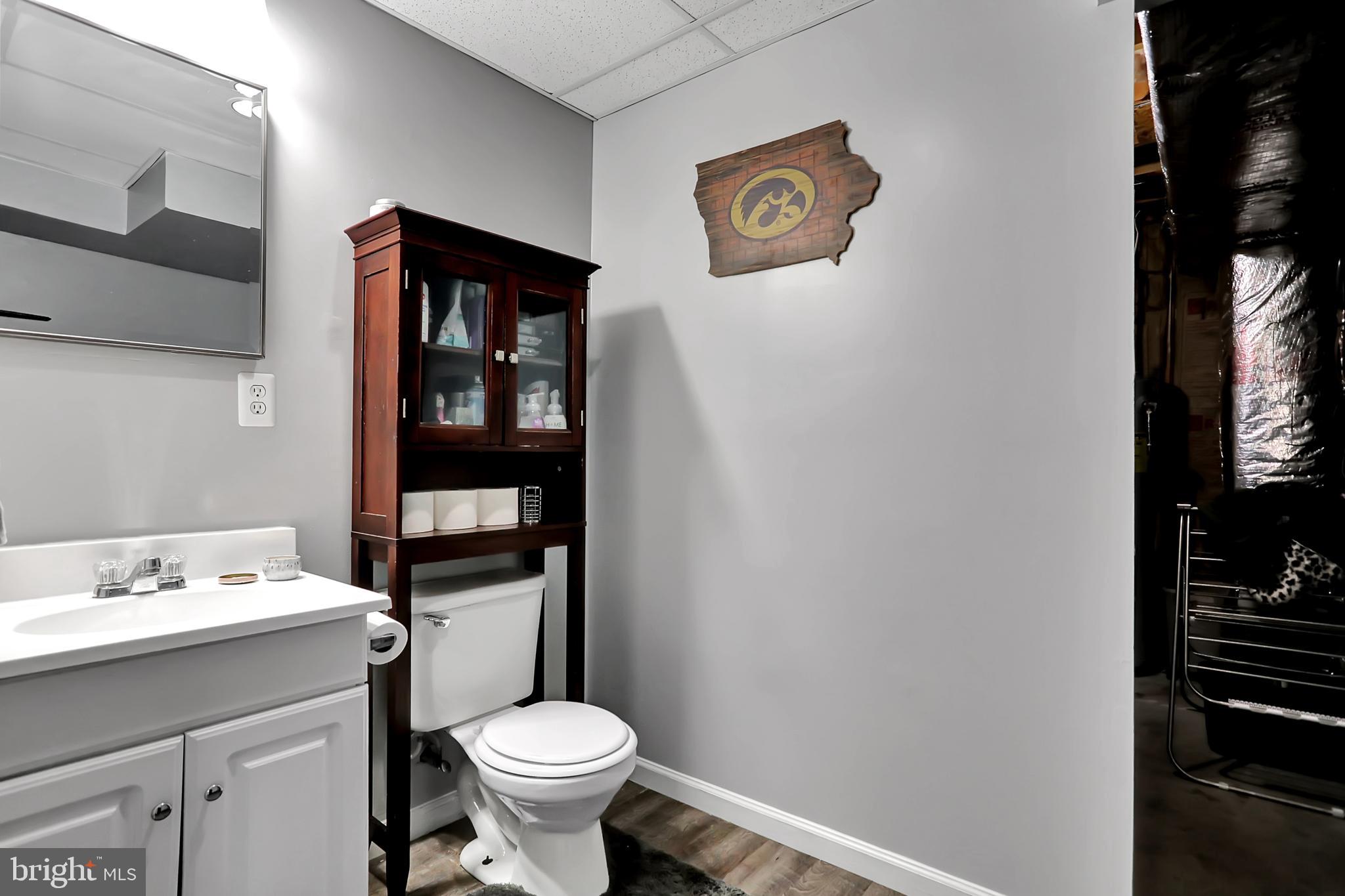 DOUGLAS OAKS - Residential