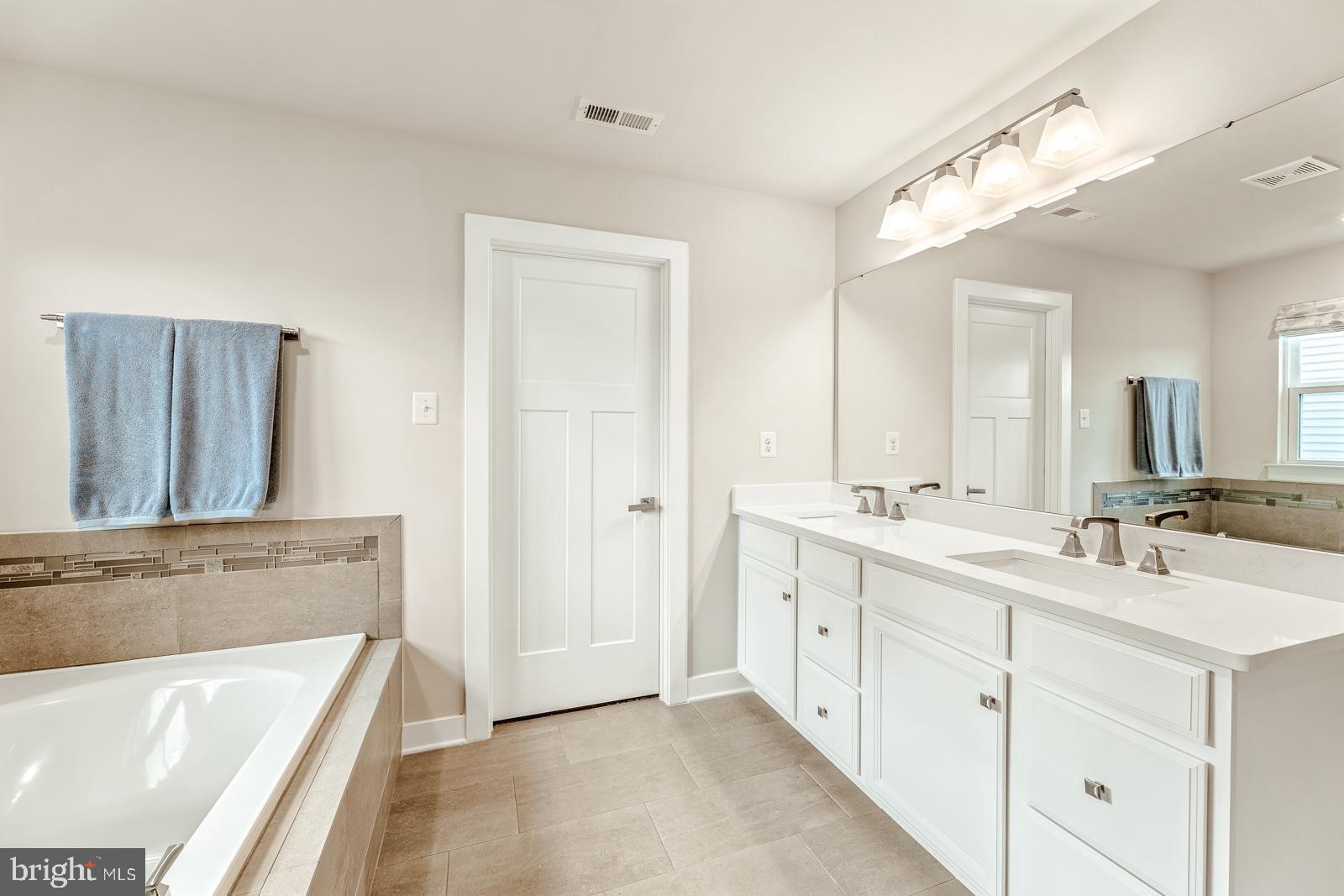 GREENS AT HUNTINGDON - Residential