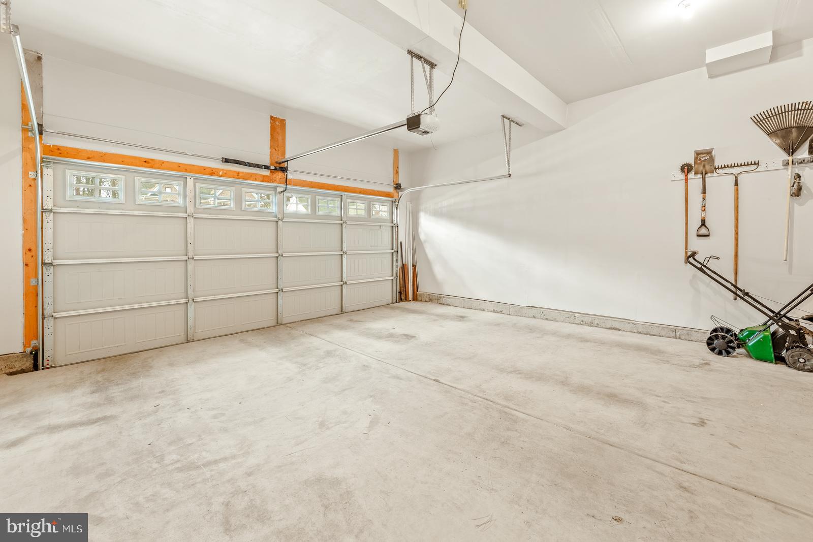 GREENS AT HUNTINGDON - Residential