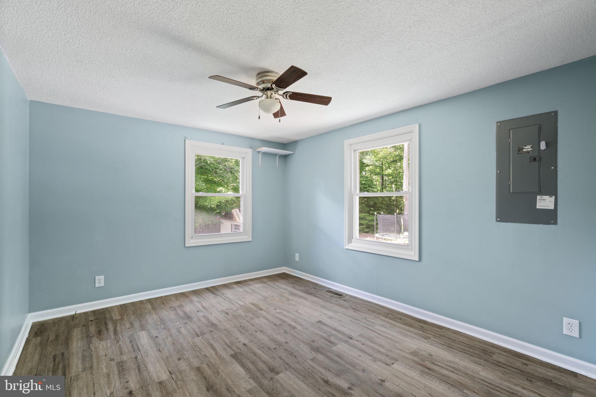 LAKE ARROWHEAD - Residential