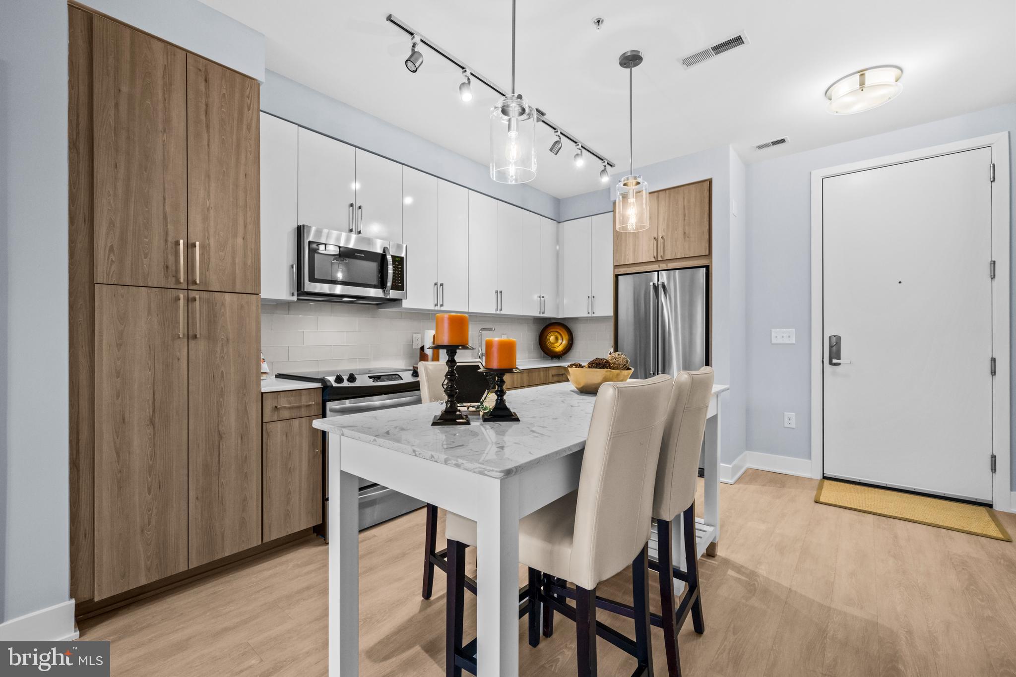 NATIONAL HARBOR - Residential