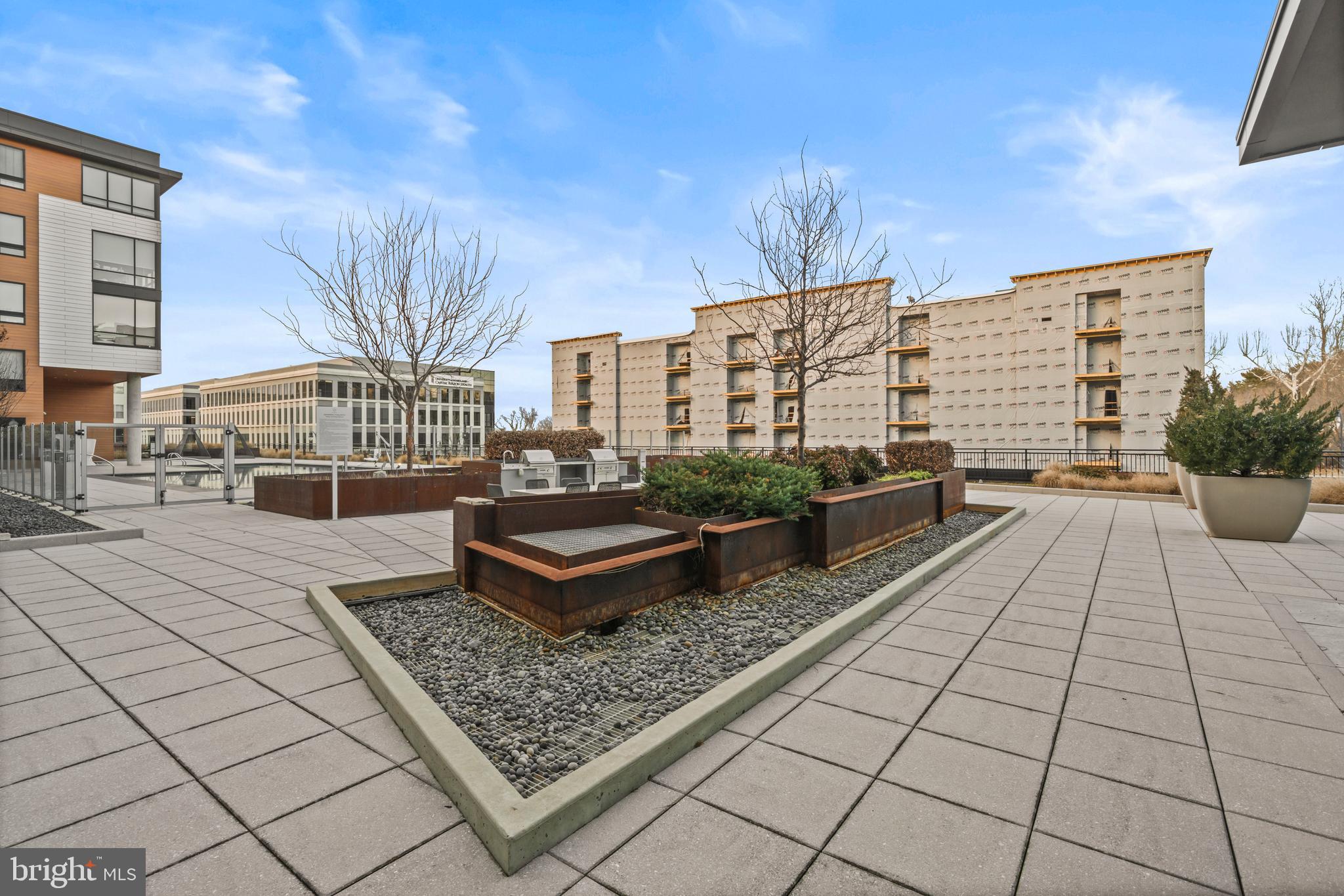 NATIONAL HARBOR - Residential