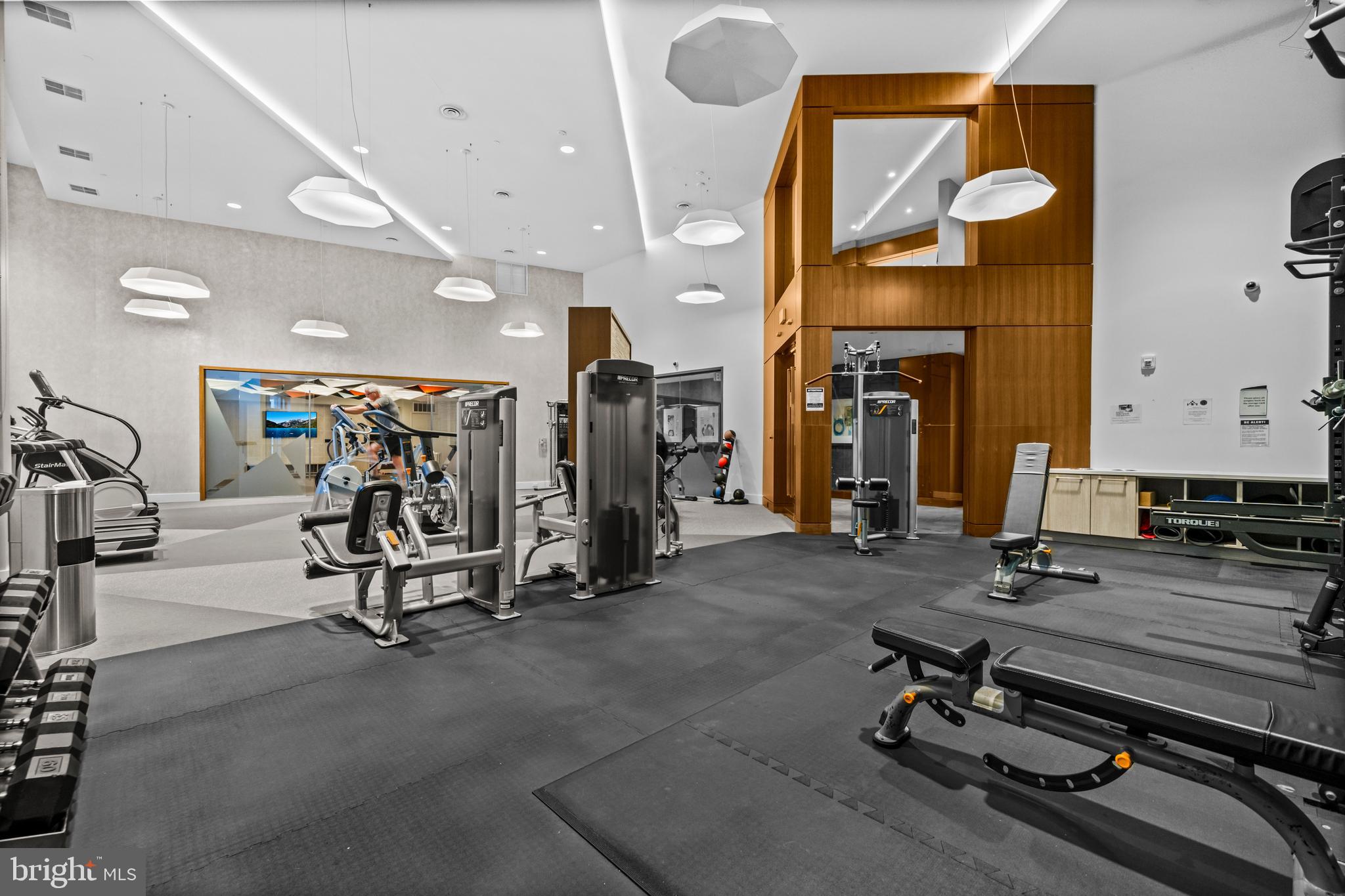 NATIONAL HARBOR - Residential