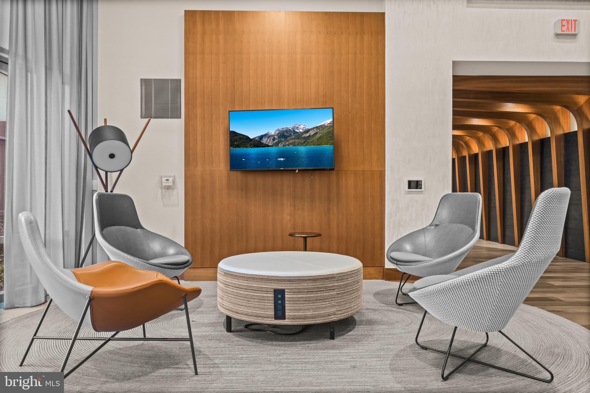 NATIONAL HARBOR - Residential