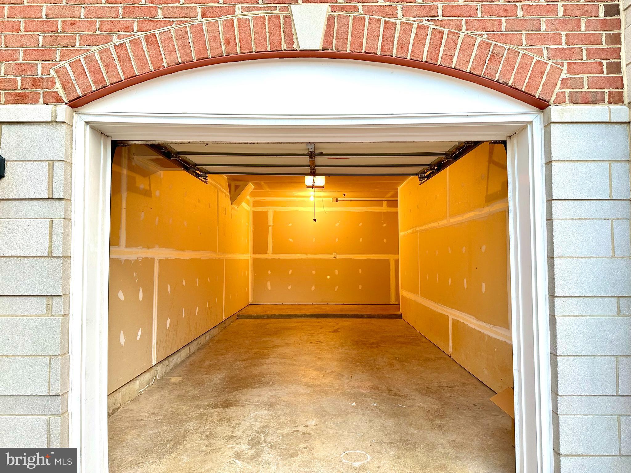 FIELDSTONE - Residential