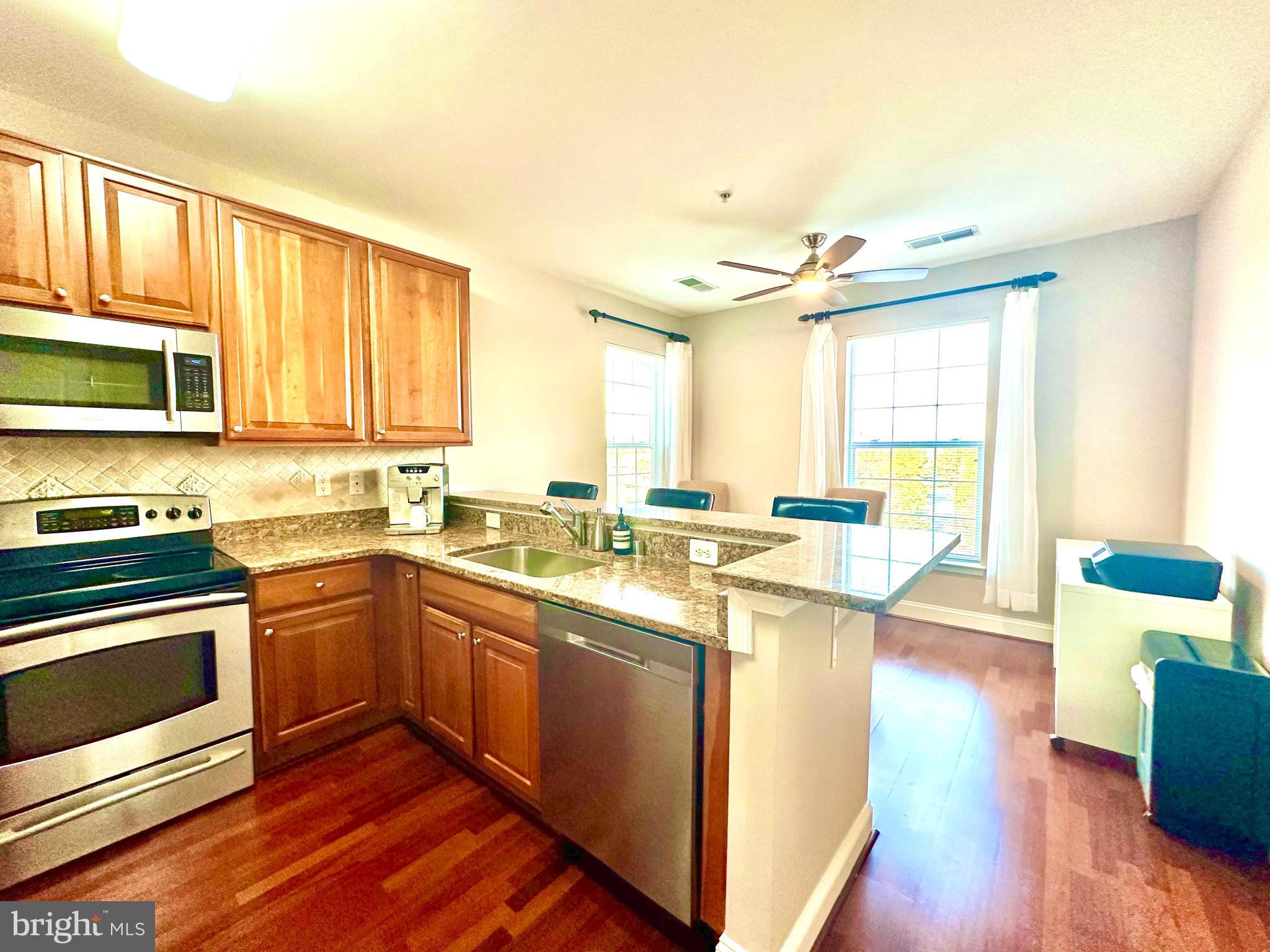 FIELDSTONE - Residential