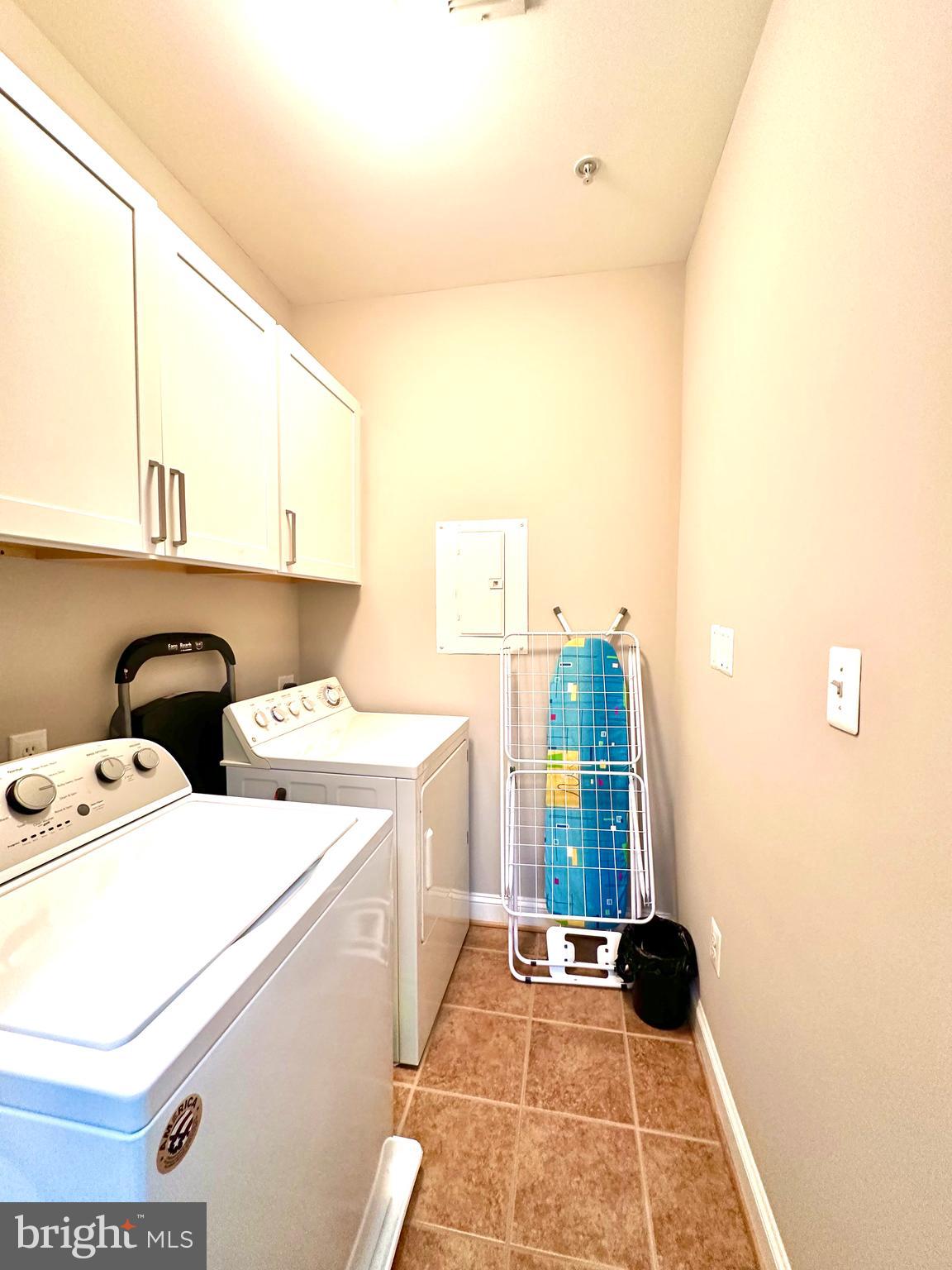 FIELDSTONE - Residential