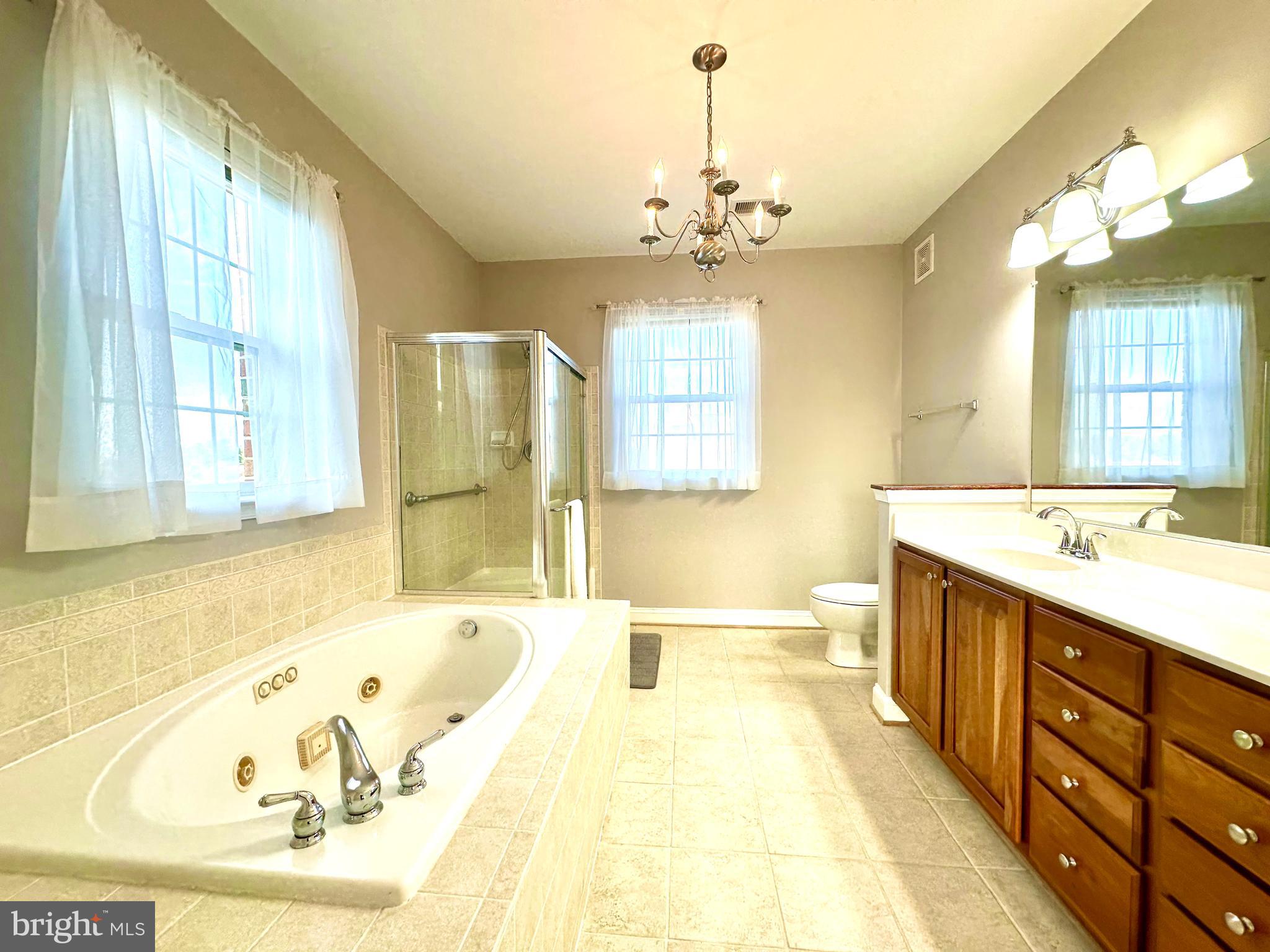 FIELDSTONE - Residential