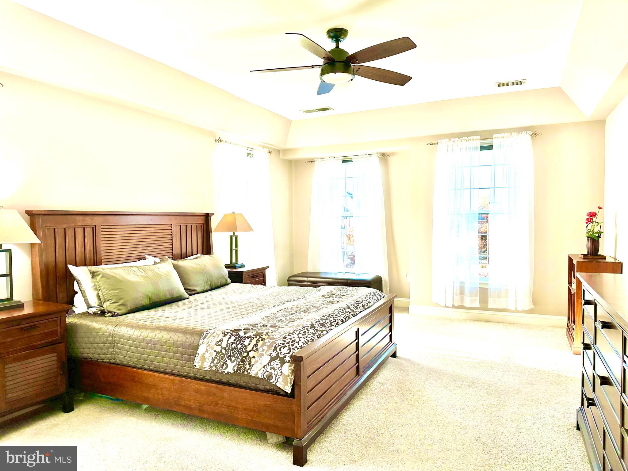 FIELDSTONE - Residential